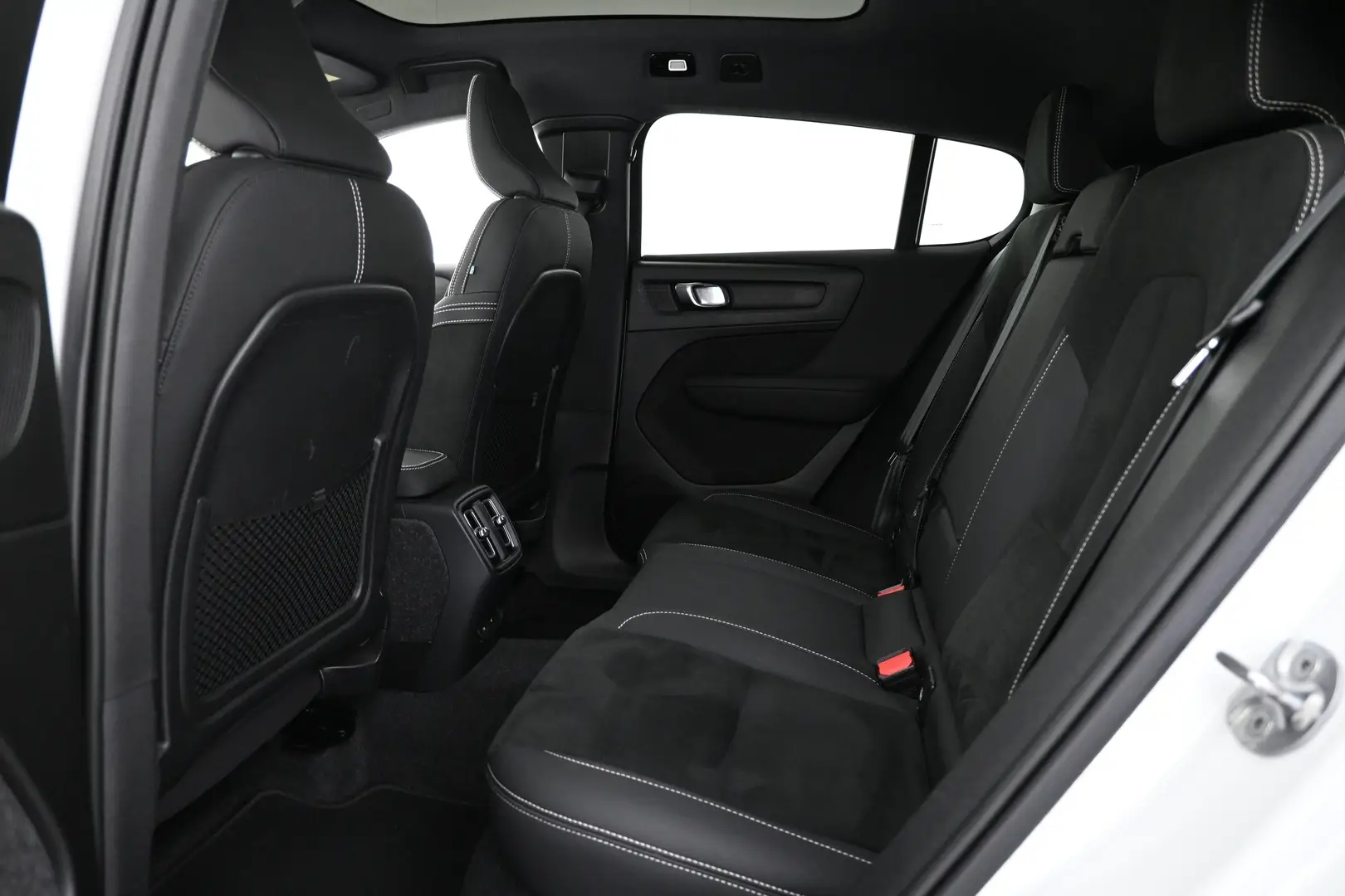 Car Image - 4UfiL8N8RRCDPUzE5zffQo