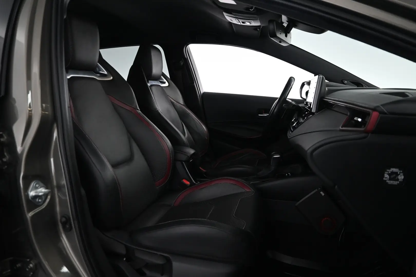 Car Image - 4wD4Pzlj1ii4ke4GQqwYlm