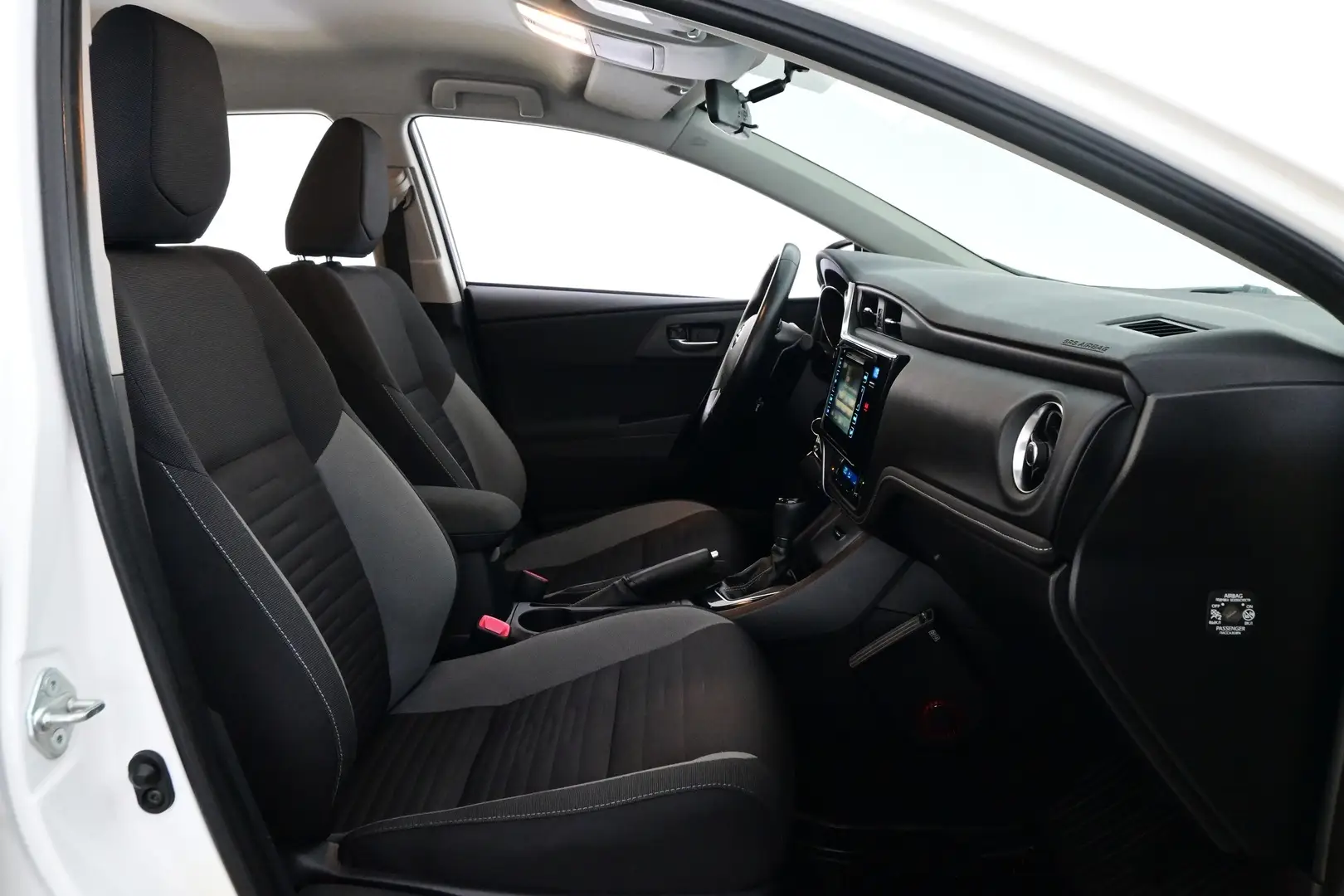 Car Image - 2cTHoid4NZXNLAf9Bn9CVP