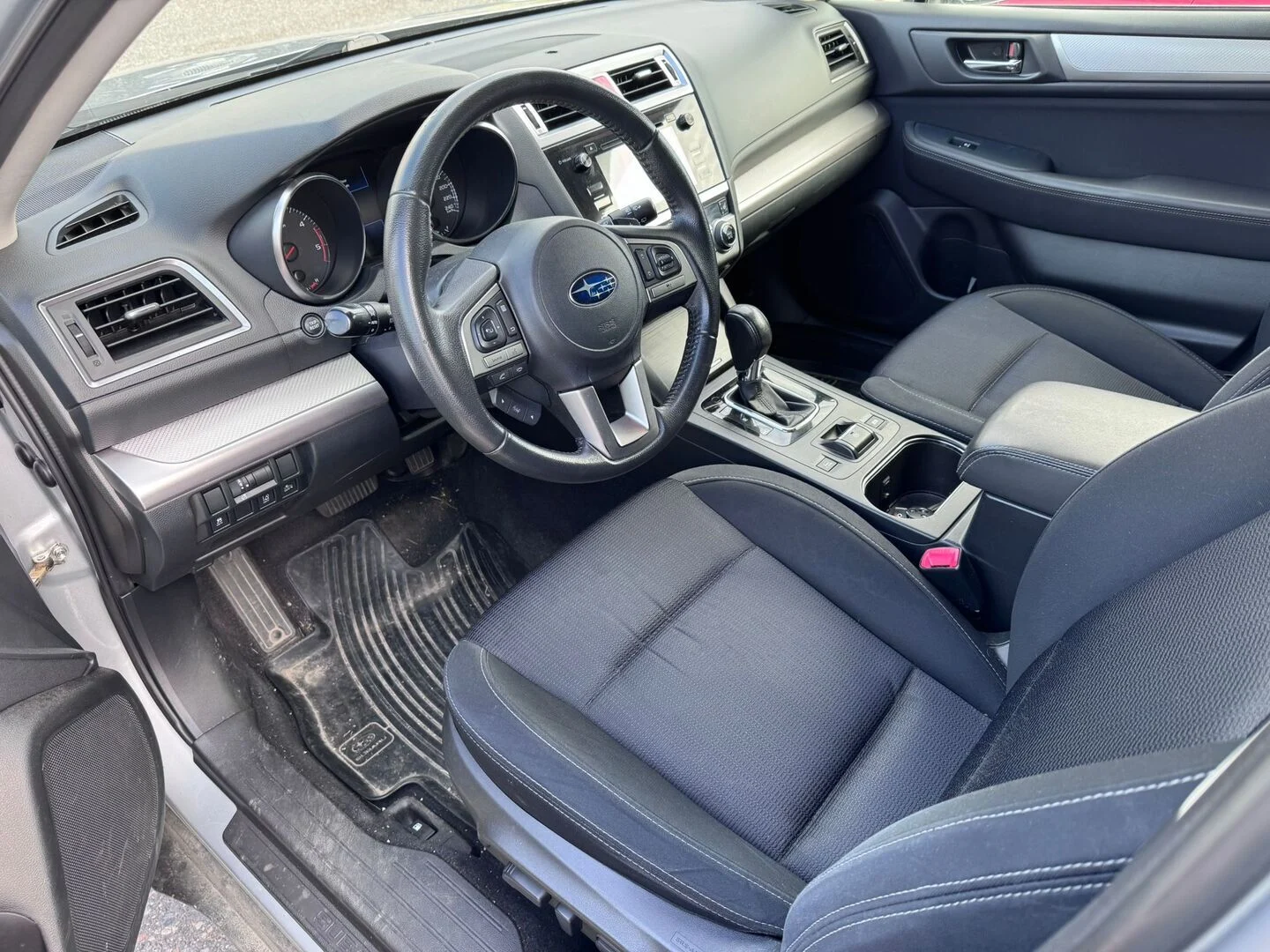 Car Image - 5ssXuSlRlMHUwwWb2qimY7