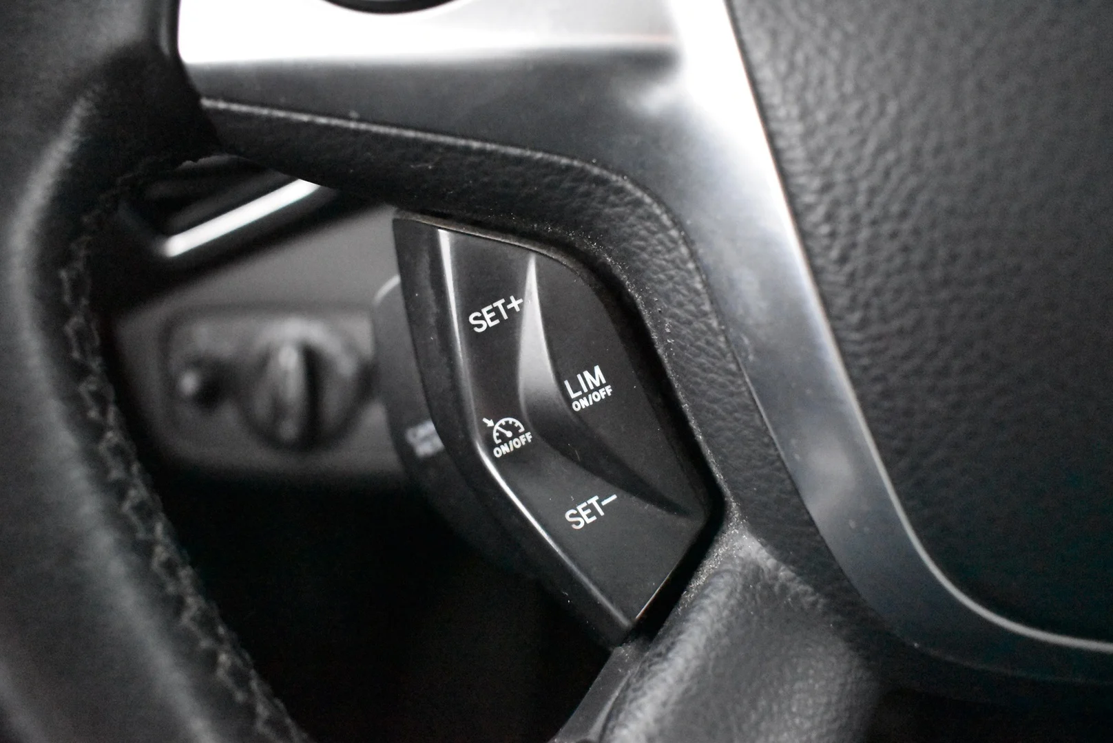 Car Image - 76NWODxWmvEn2yBmy4RUSK