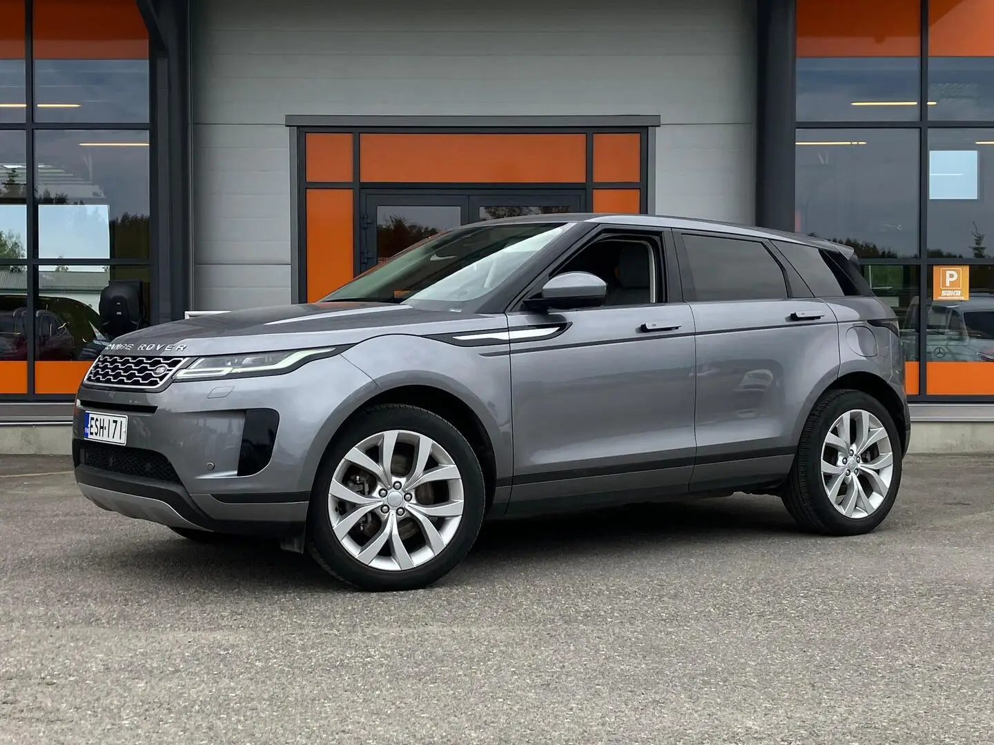 Car Image - 1RO9xCjL6Ru7r7jWqjZ5y9