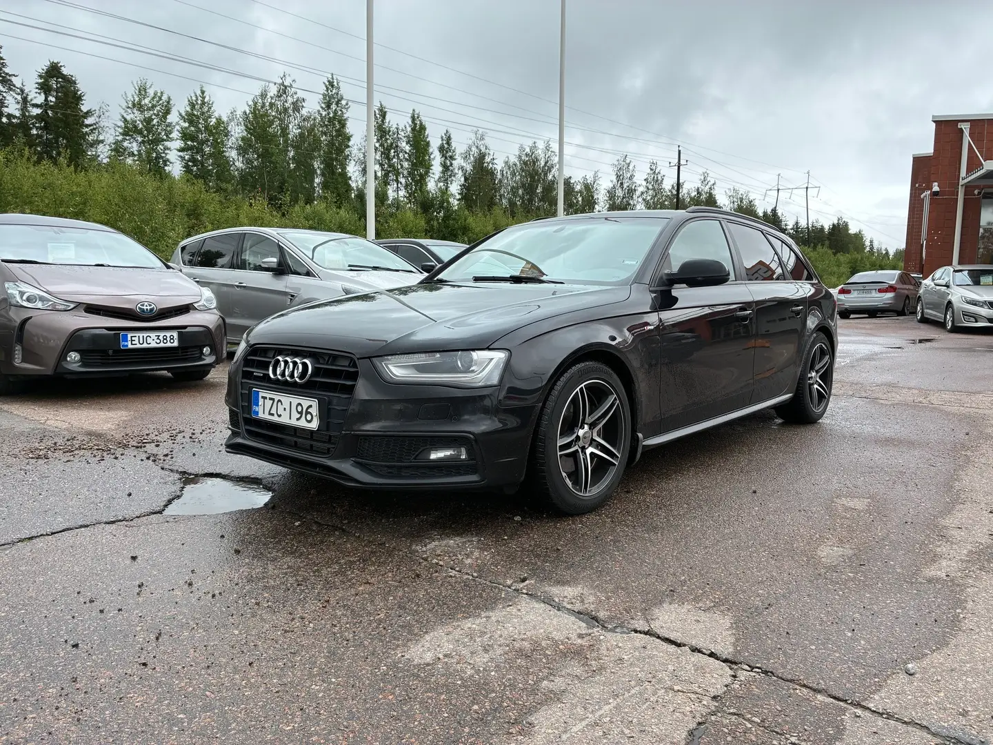 Car Image - 6R59ZfSC7vZJw5PBiWma05