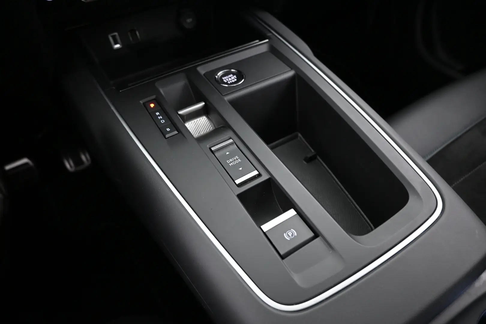 Car Image - 6Jpqpxbd2kkiHeRYd4fYGe