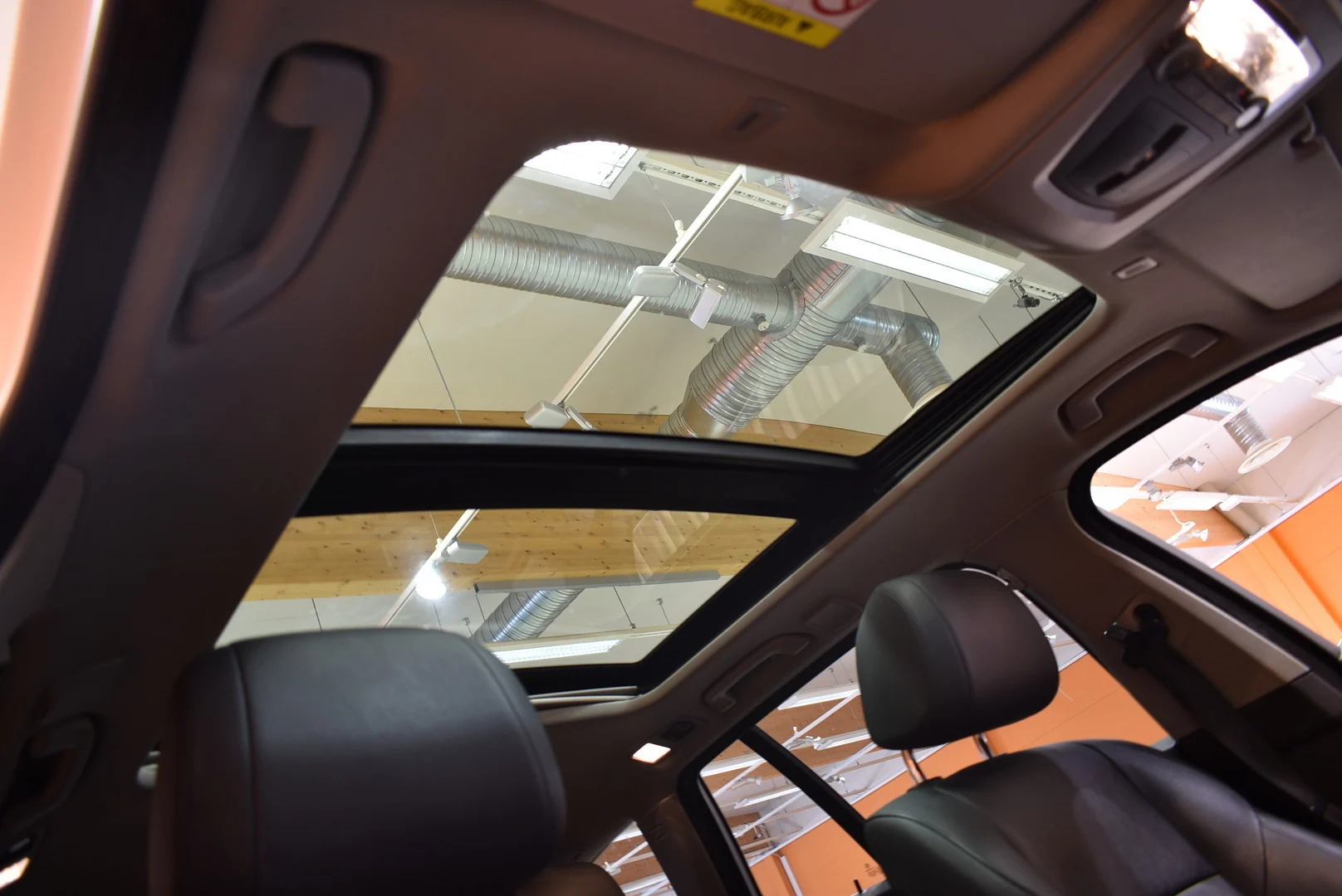 Car Image - 2CwZOgam6h6uqzbrklYXPt