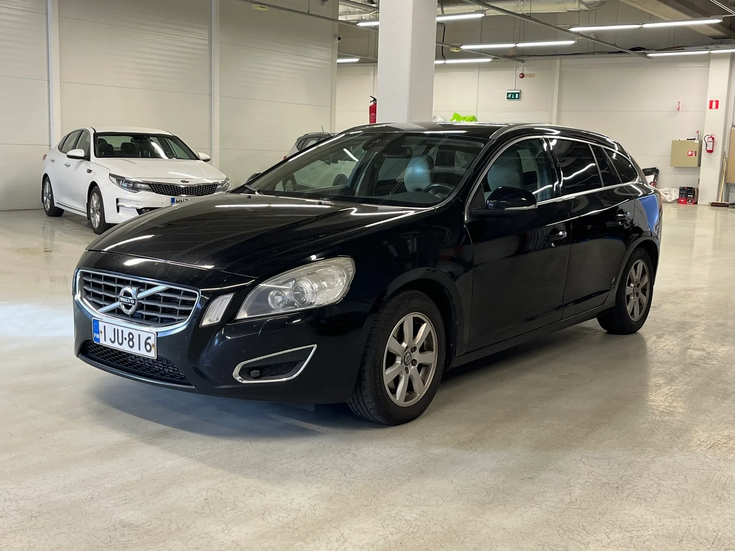 Car Image - 6tWXXJfvNZxPoo4mLVdCQV