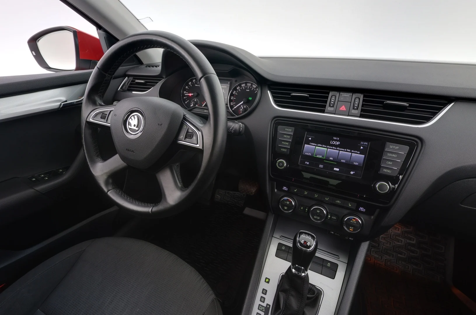 Car Image - 53k33LL8cOtQJHkxFOGRWv