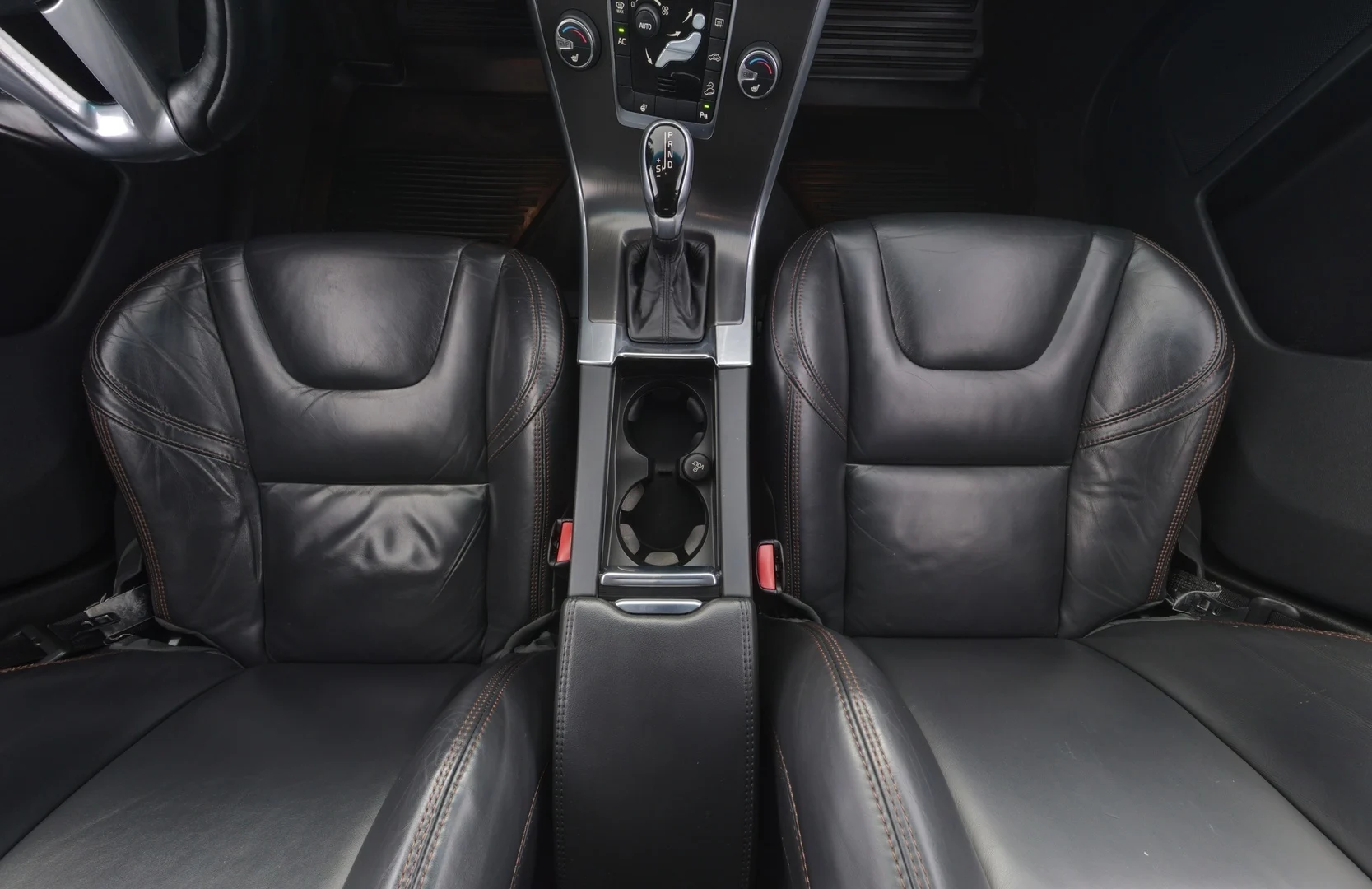 Car Image - 6xTPBLbjSDrELKyGszYPS3