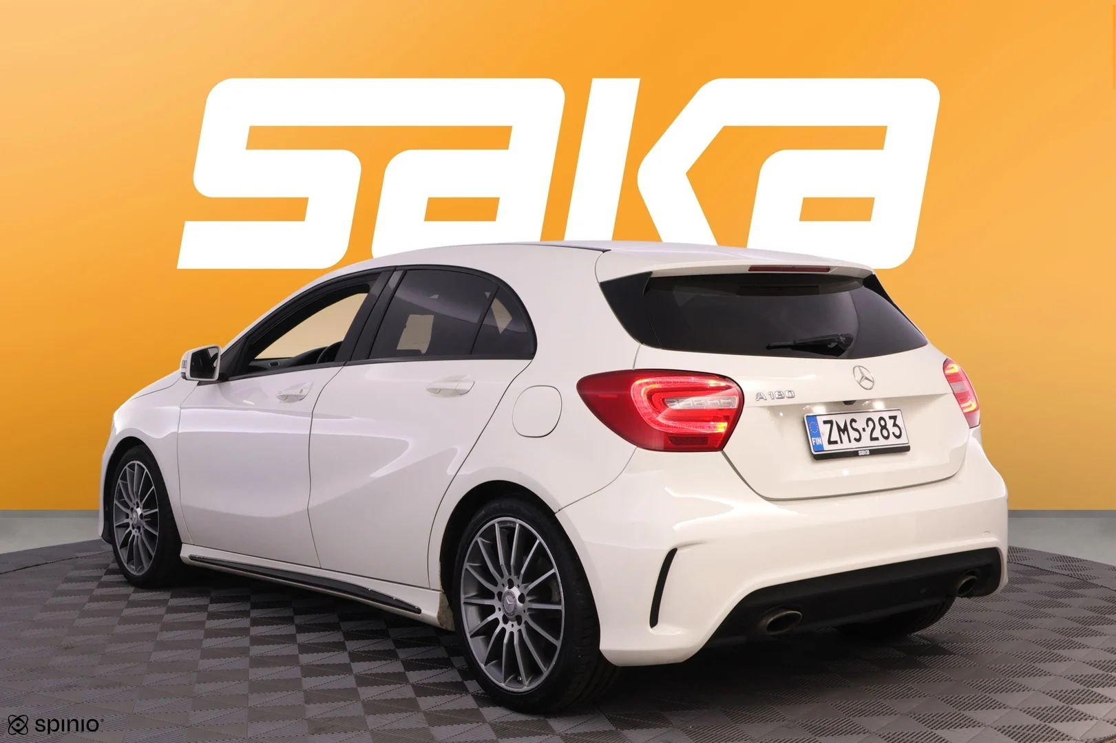 Car Image - 67bOpQbH9yjN8YIsHgBWdF
