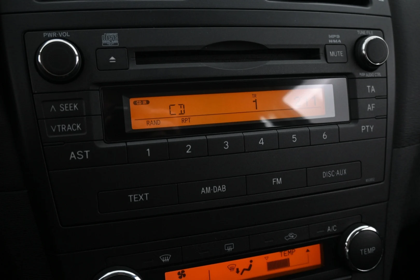 Car Image - 33S9LXYVfcggn4RTO0DTy