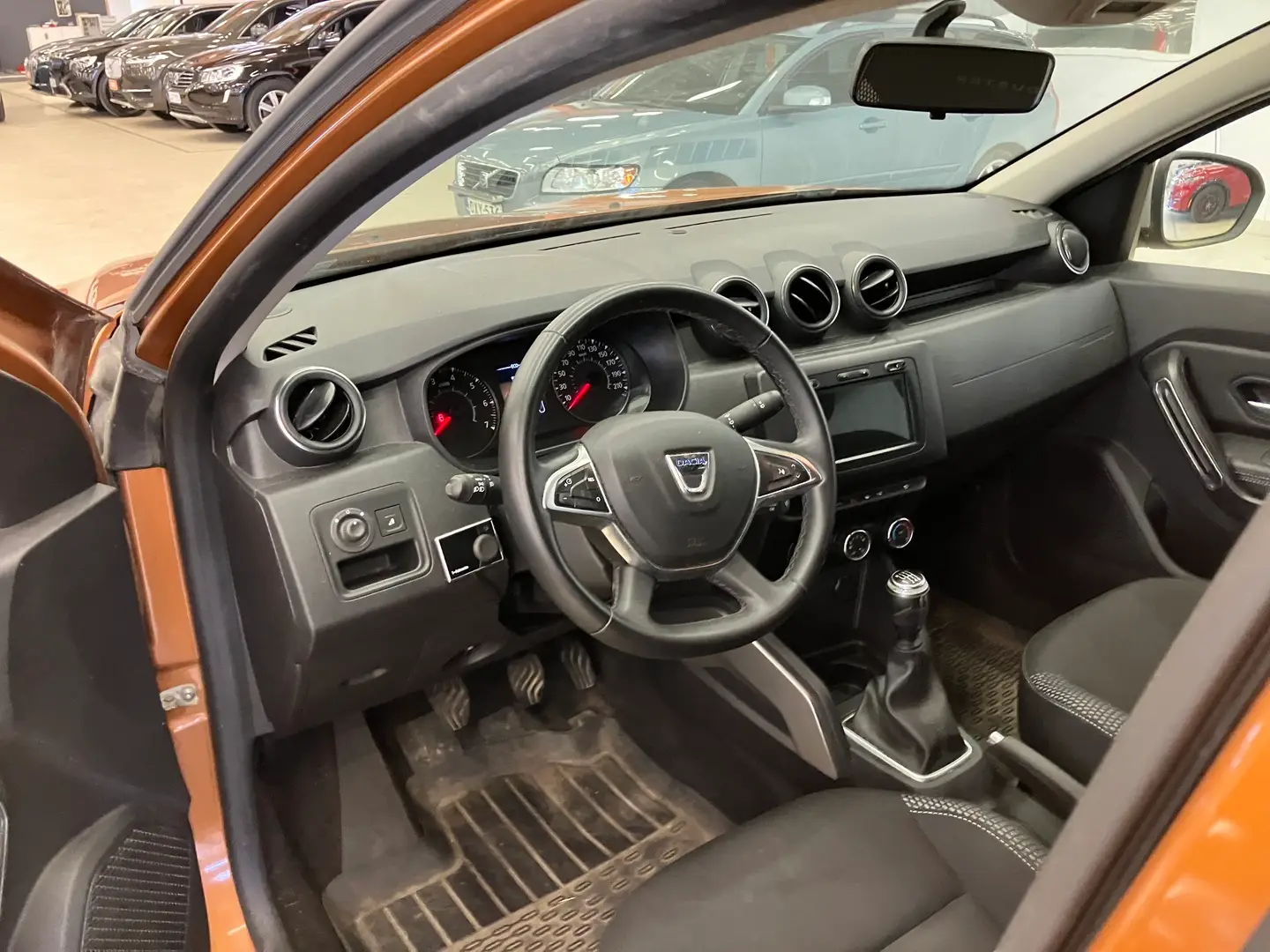 Car Image - 2kHijyuljdhk0u3UvE8kE4