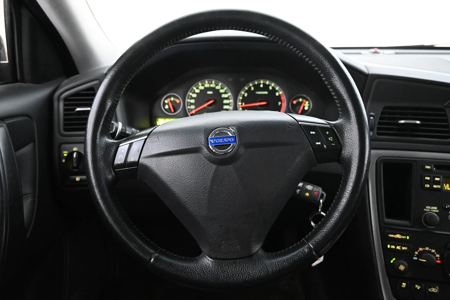 Car Image - 6vZ8fMSASdm2ENlZGrglq8
