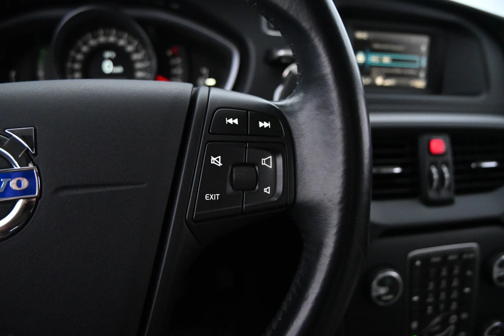 Car Image - 2hT8tpqmQKyk5QkfZNOWdt
