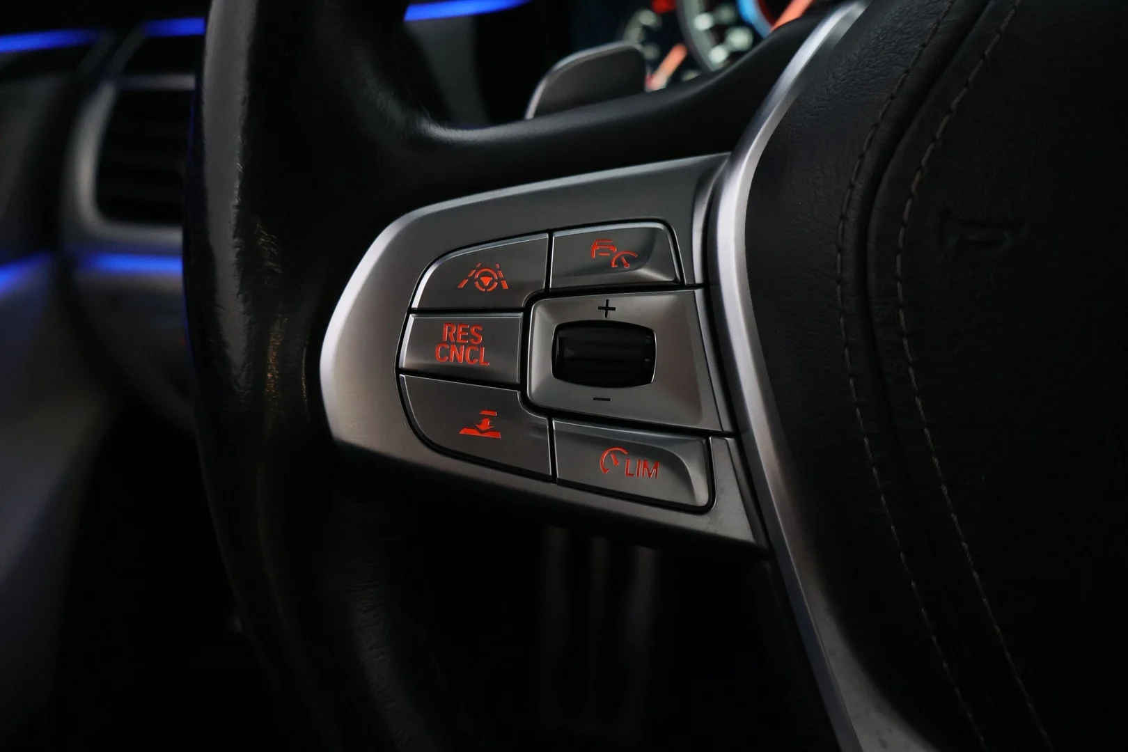 Car Image - 1QHtzGjWz9qRr7myJuM6tb