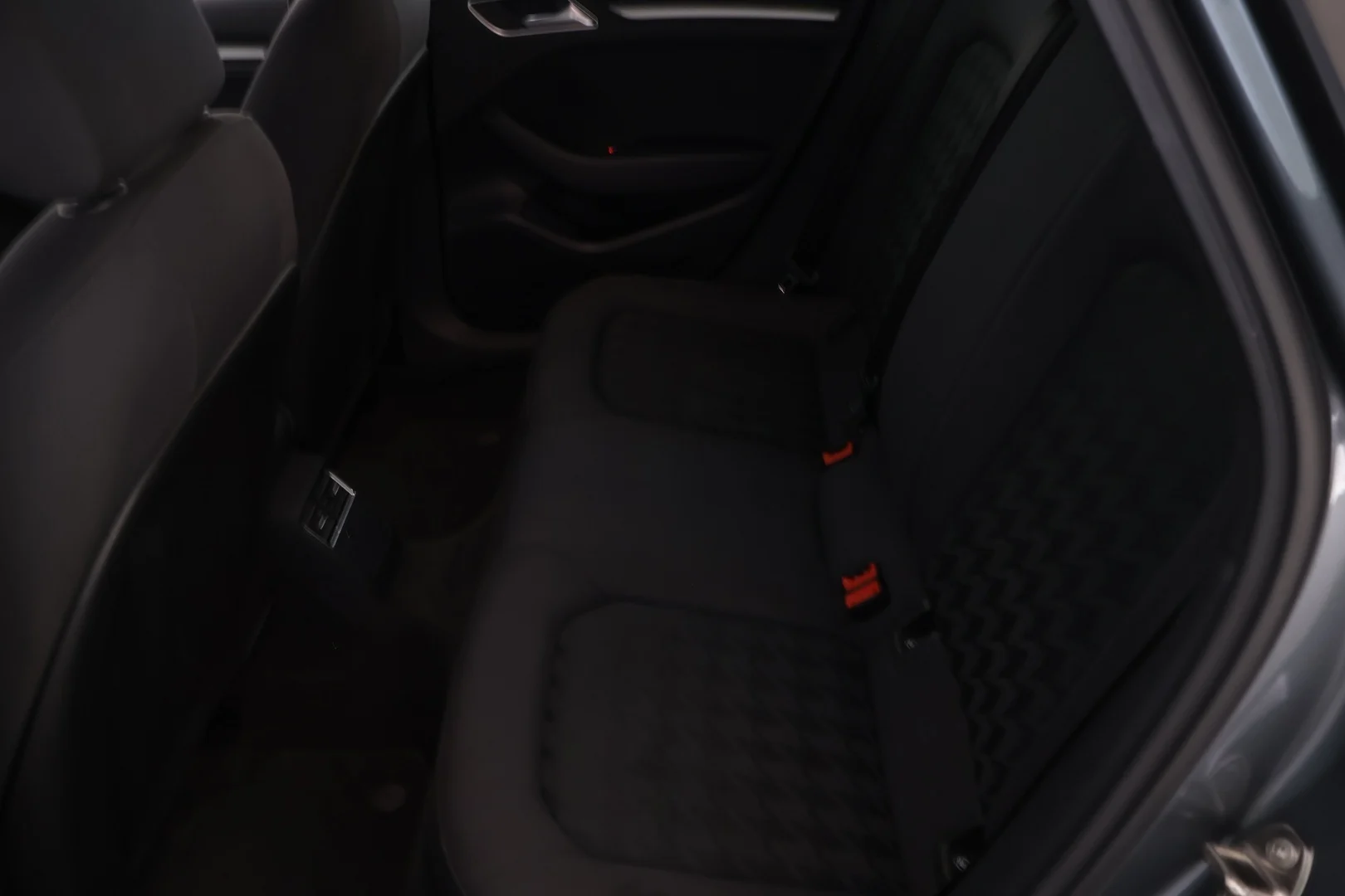 Car Image - 6jXDHOdEFJfKyHLxePbjDP