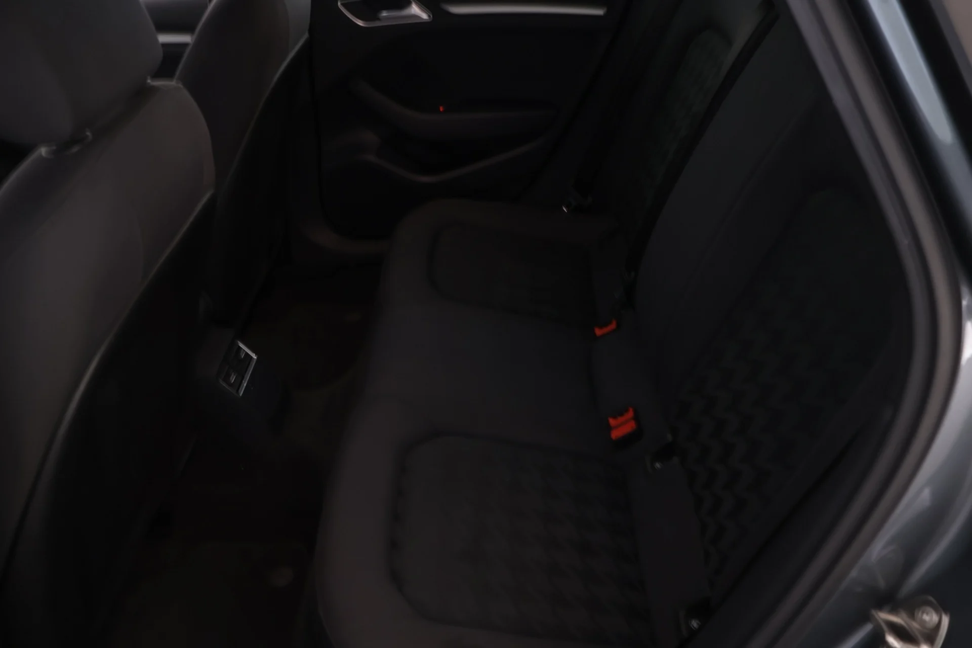 Car Image - 6jXDHOdEFJfKyHLxePbjDP