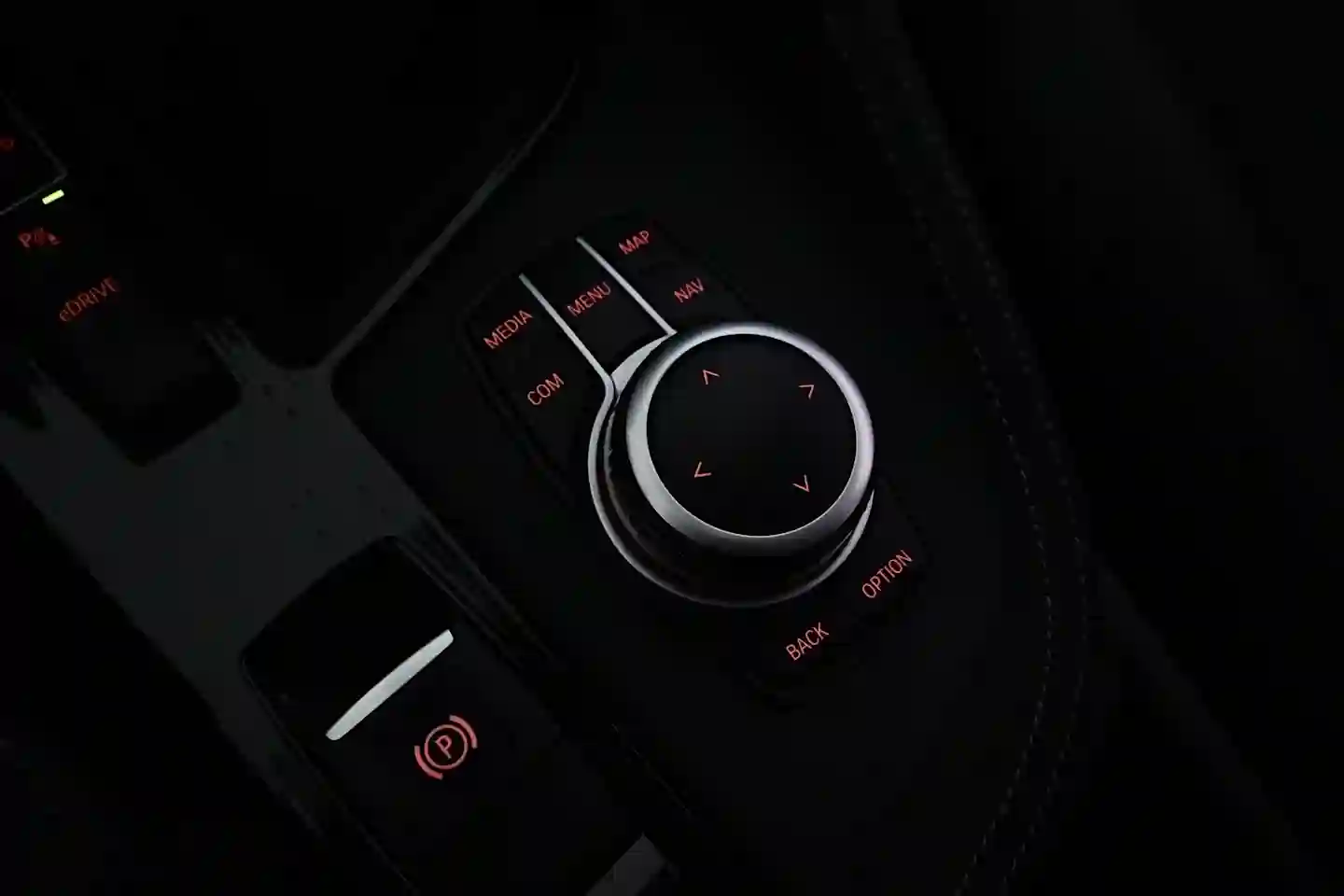 Car Image - 4GQH2LuB9dNzhQ1Fj5JPRX