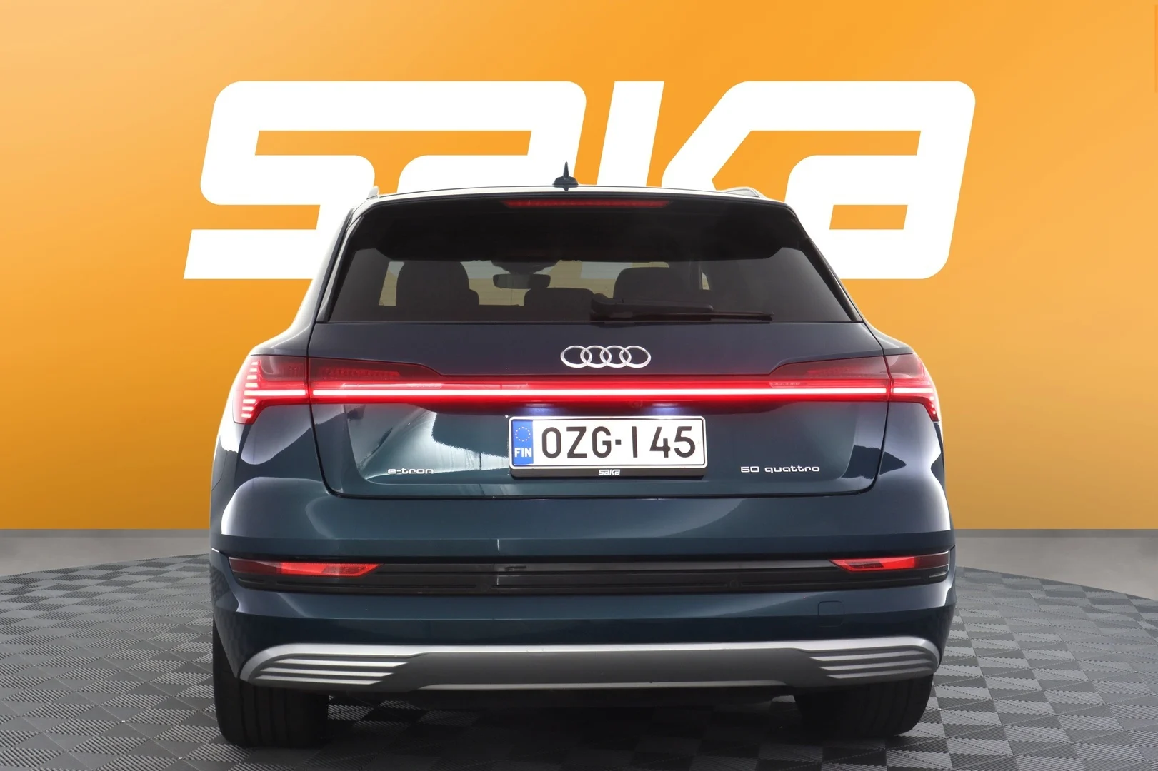 Car Image - 3e1CtiM7pKkAdicfGCBMI3