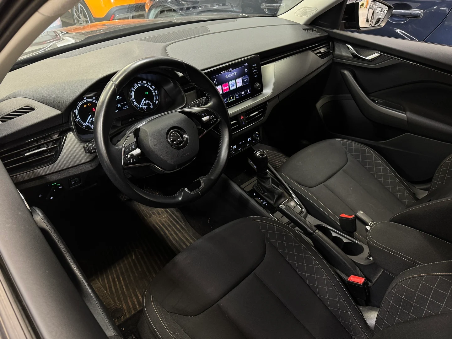 Car Image - 47XcNePMRbiWjJnUatLOJ3