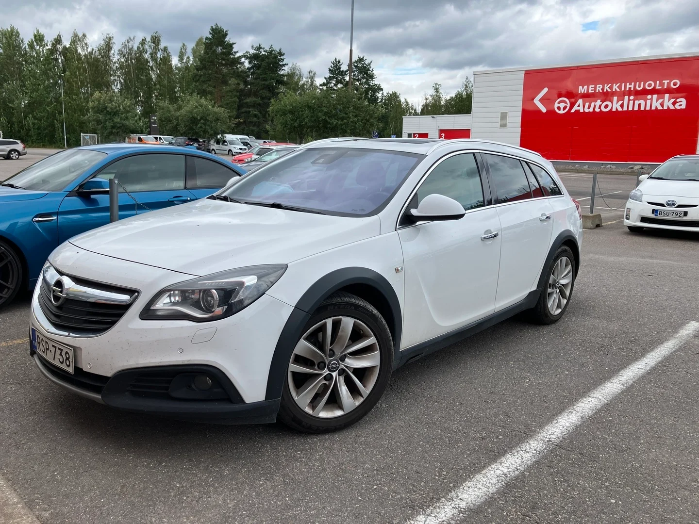 Car Image - 5h2buWCVwnh4uHrq3R7uIA