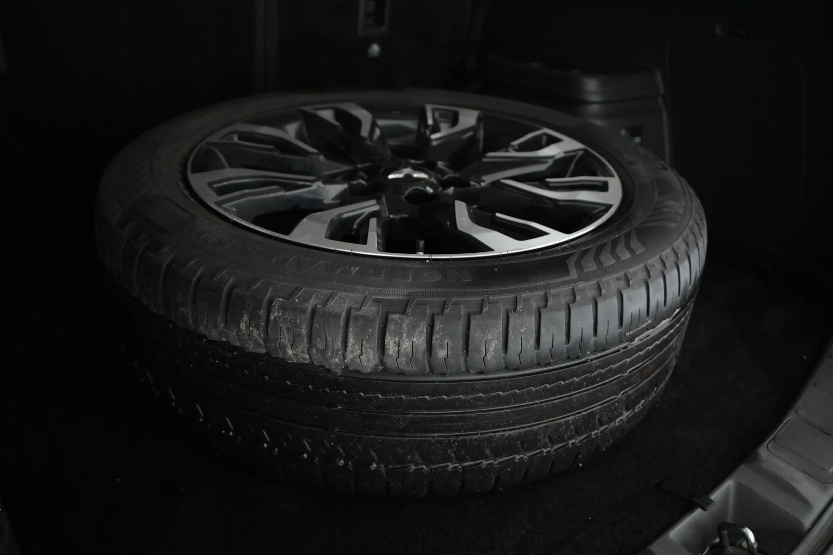 Car Image - 6ulHfedgdW8yZtE7uLhvSH