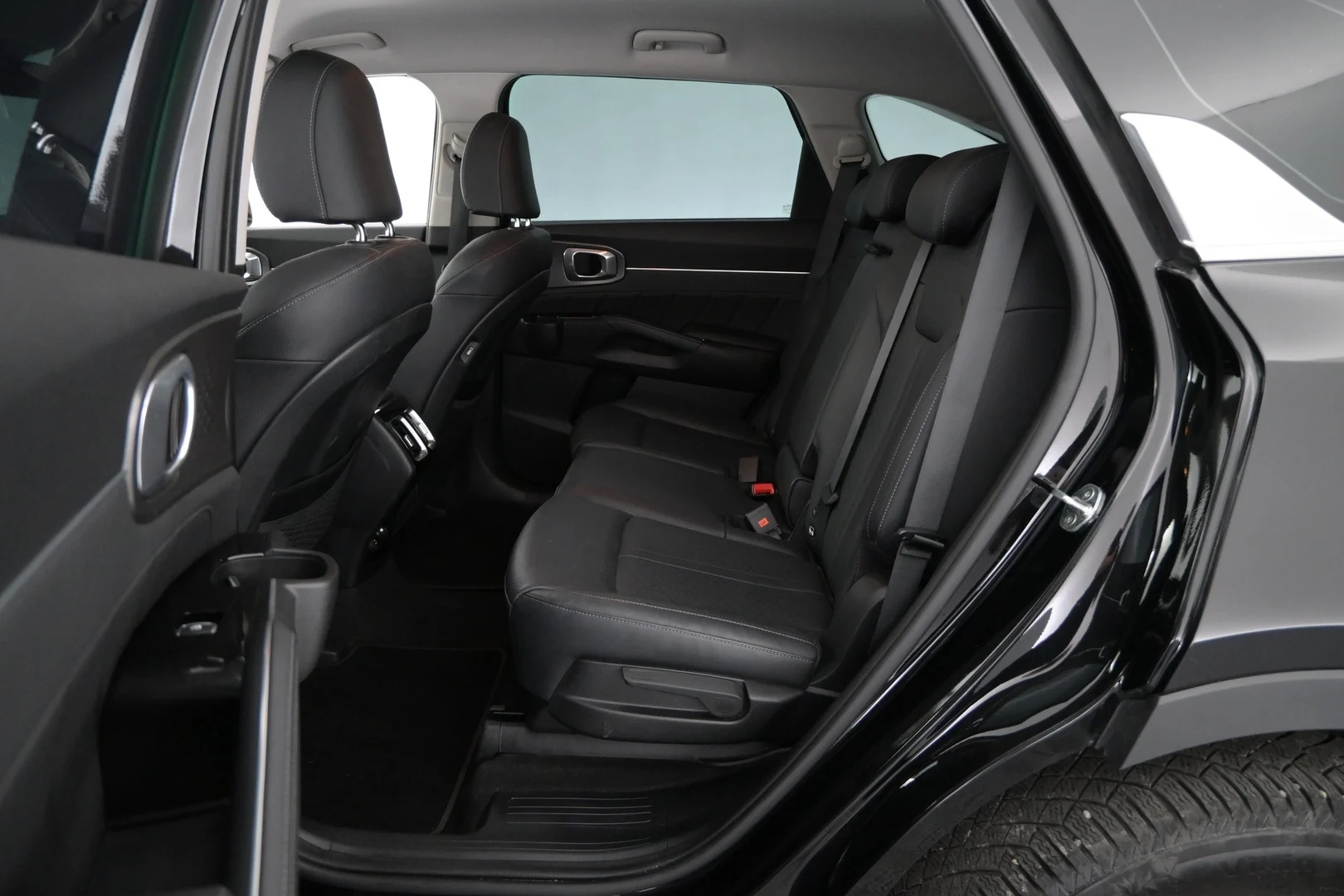 Car Image - 56wW8ITdEsN6OSgIgi47jM