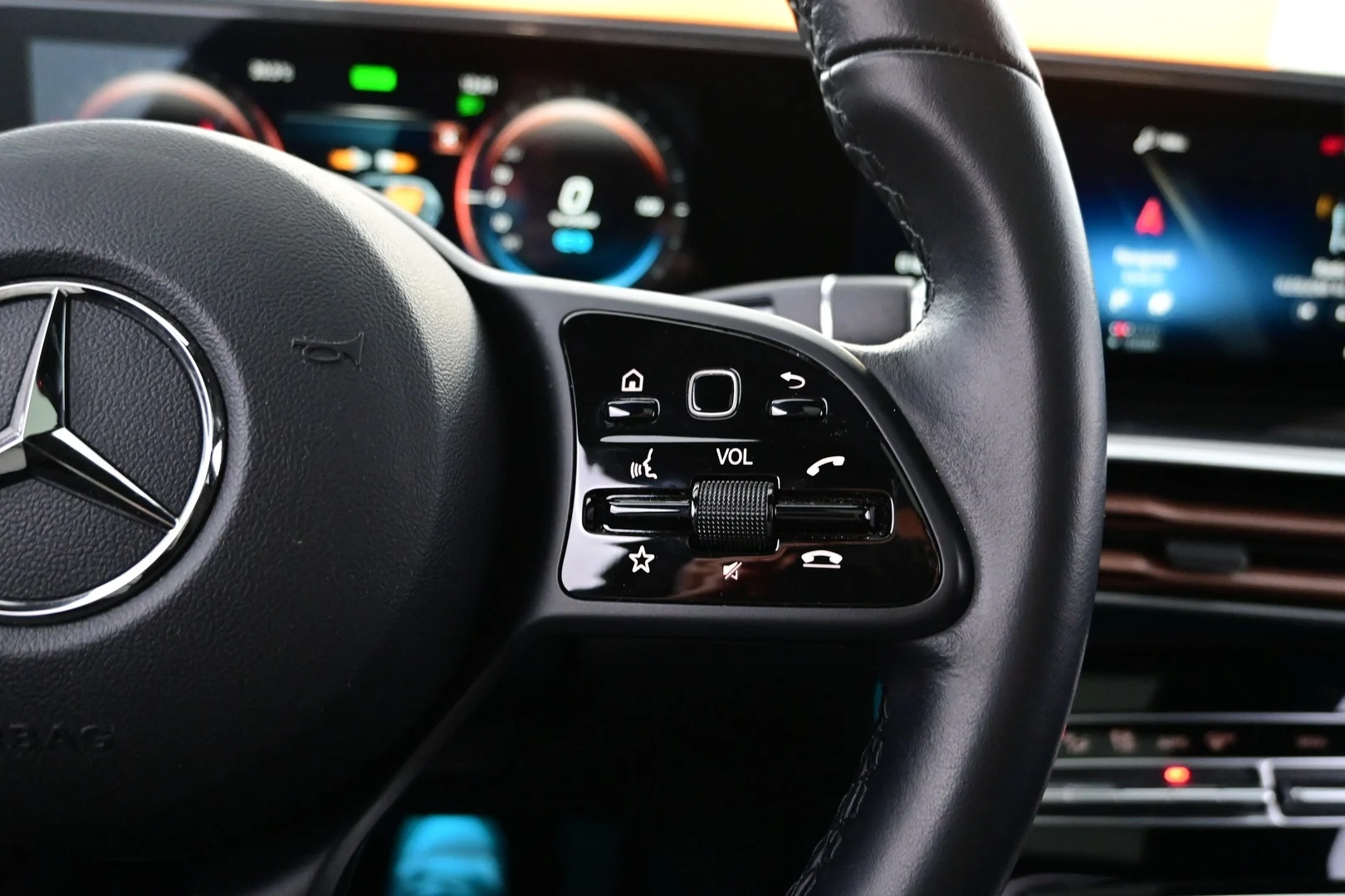 Car Image - 4gyPLsenrhY2x7btepxIXh