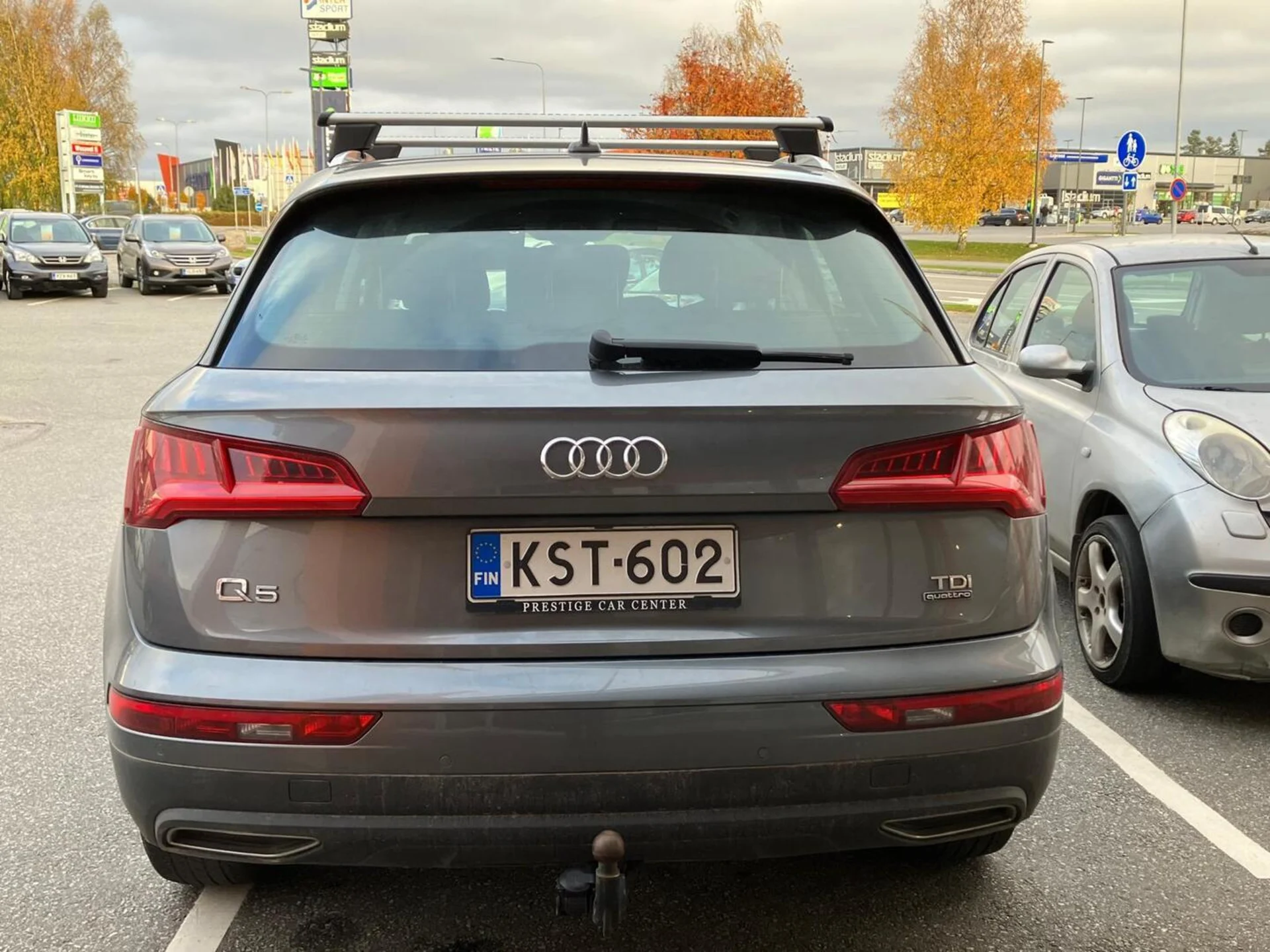Car Image - 1L4RjcvHEEr8tTPhuH0wyg