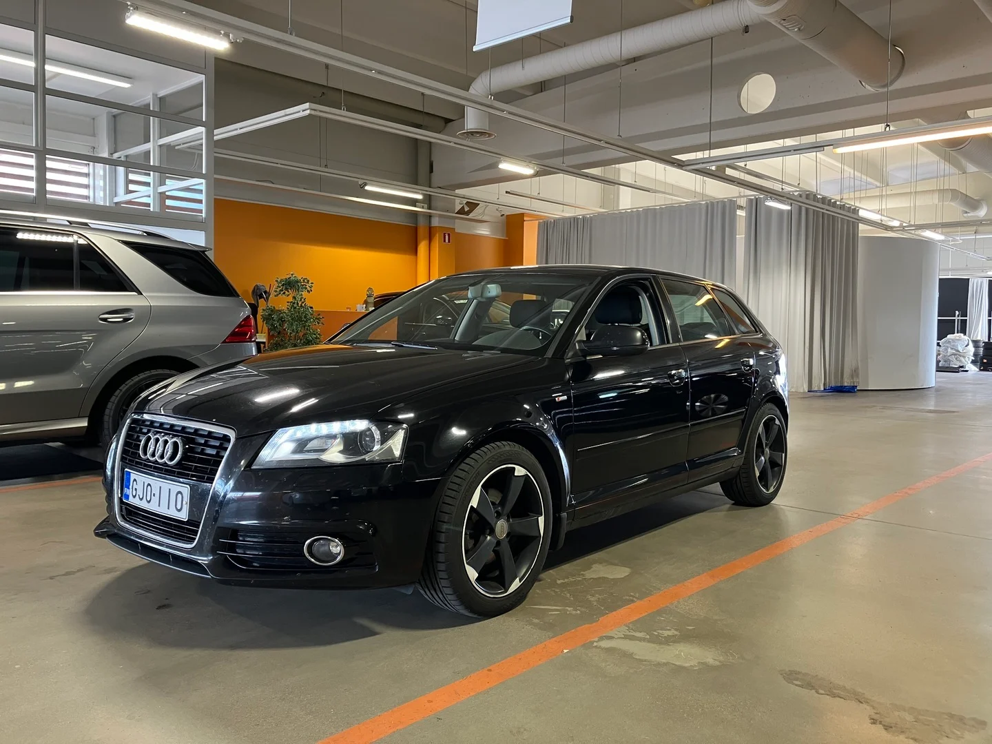 Car Image - 6gBKY0EMHAYQnV1TWoFoSf