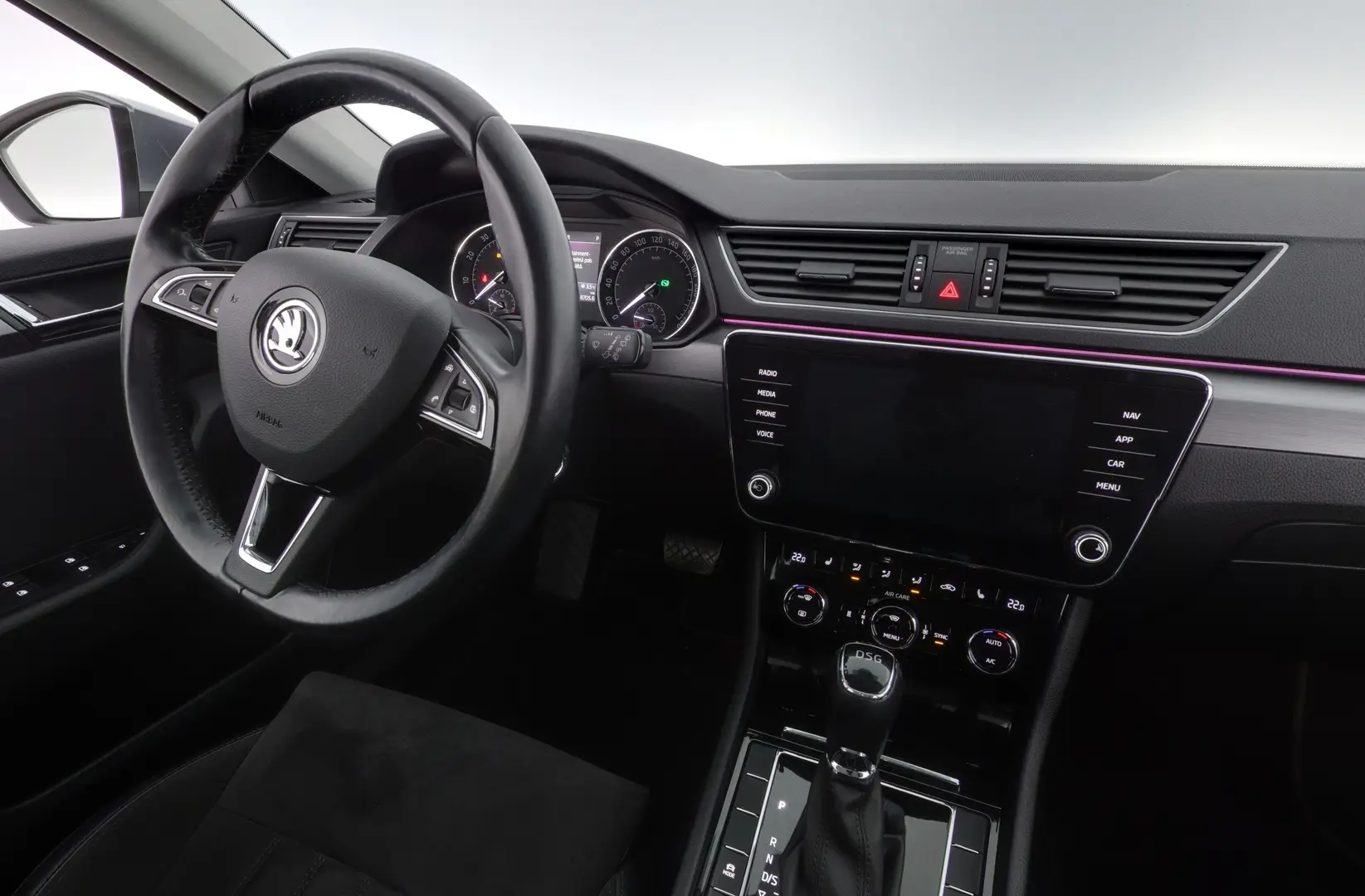 Car Image - 2BP3mRDqH9qXlcAxtzkCCa