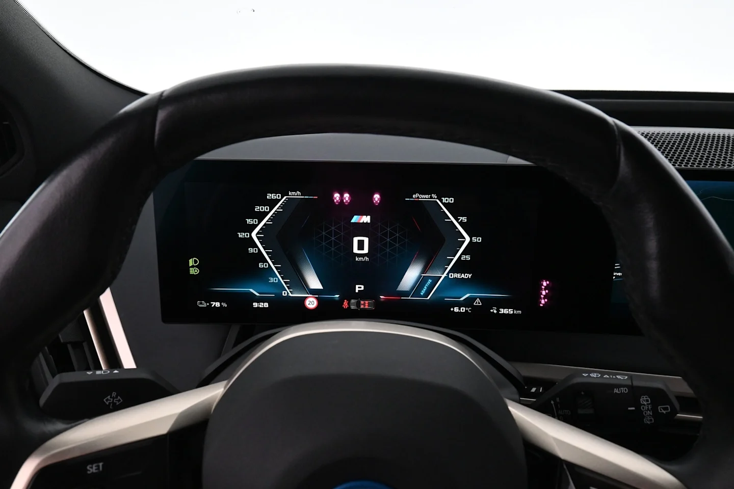 Car Image - 4K6Hz0TvUQsxtr35OYwuH7