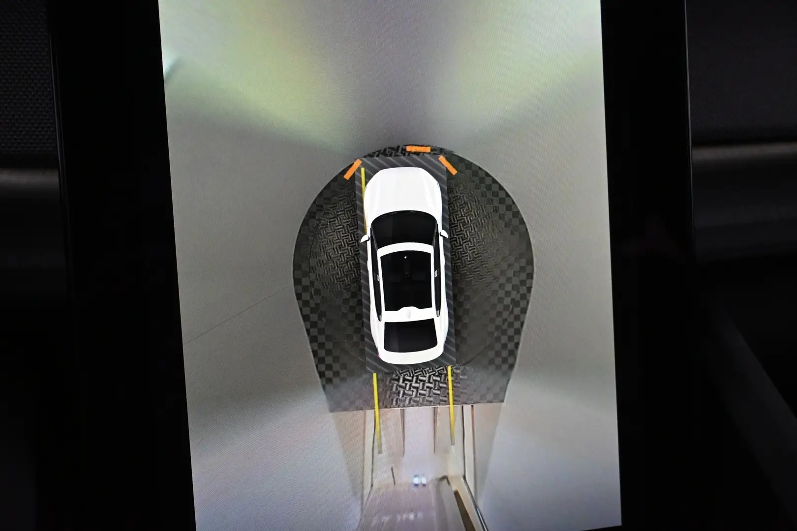 Car Image - 2zCdrEh9g3rL1hyImlrNFK