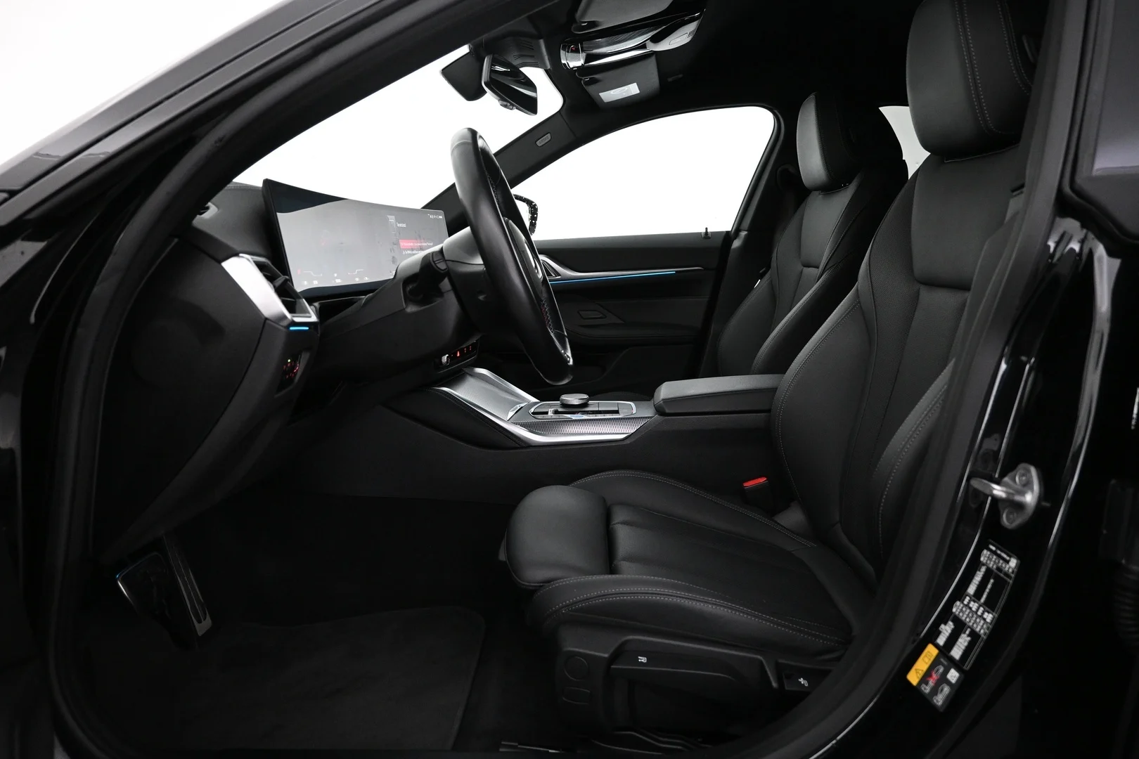 Car Image - 3ZIZhBnvFbyZVKgwyTiIYo