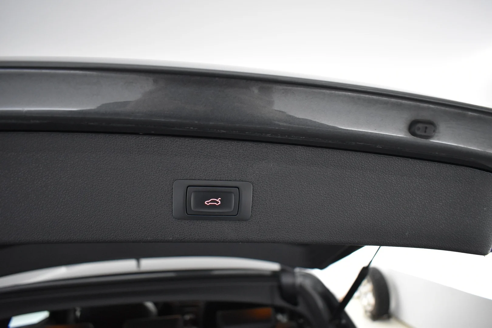 Car Image - 4gQFVczjuKZJEaPW3M5V7g