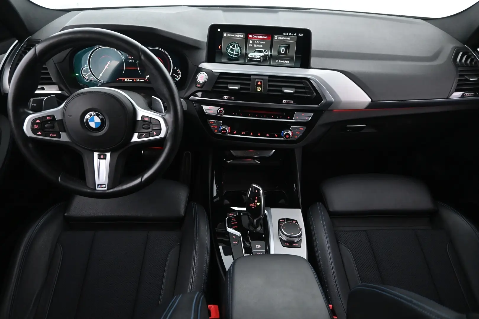 Car Image - 1bSVgjAaV0SG3AE9HwtwJR