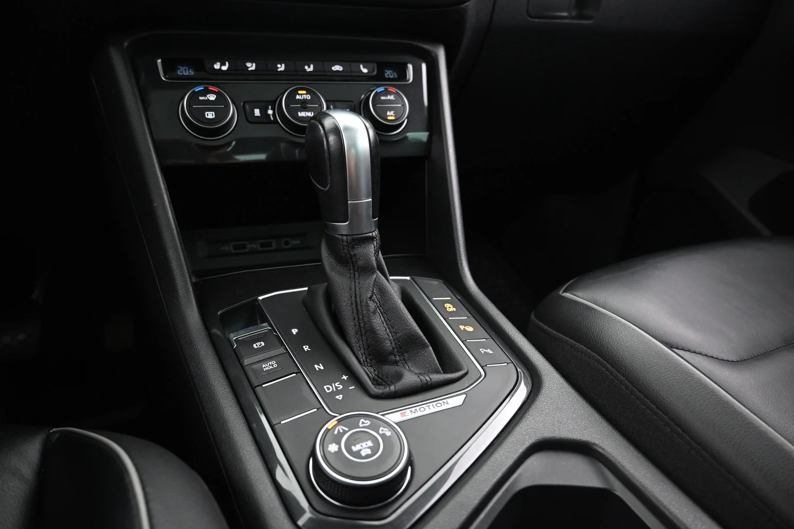 Car Image - 7sNFfPPvEw5ehHgVNhtqXg
