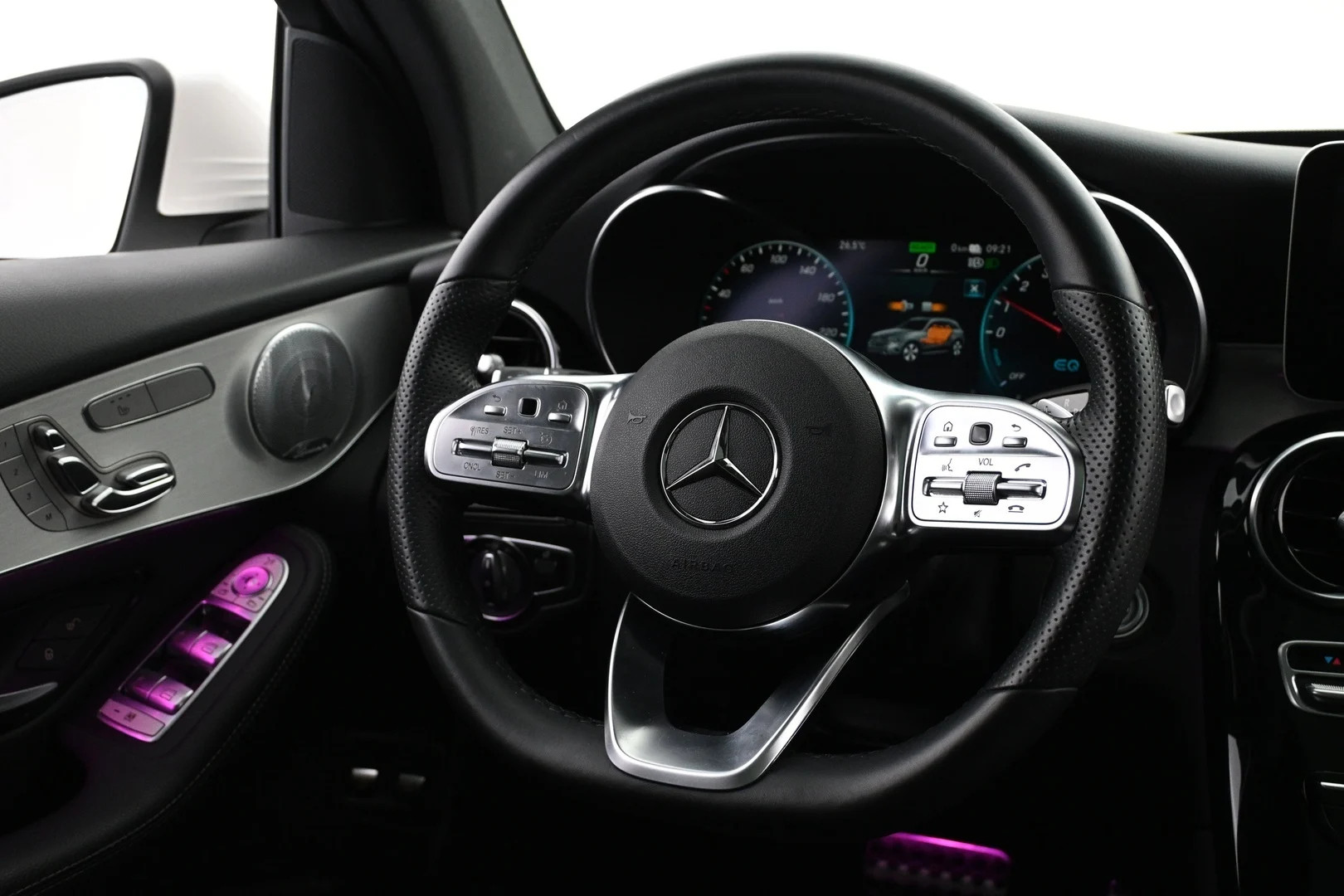 Car Image - 2Xw0N6iOl8Y2tqyH3DpZvs