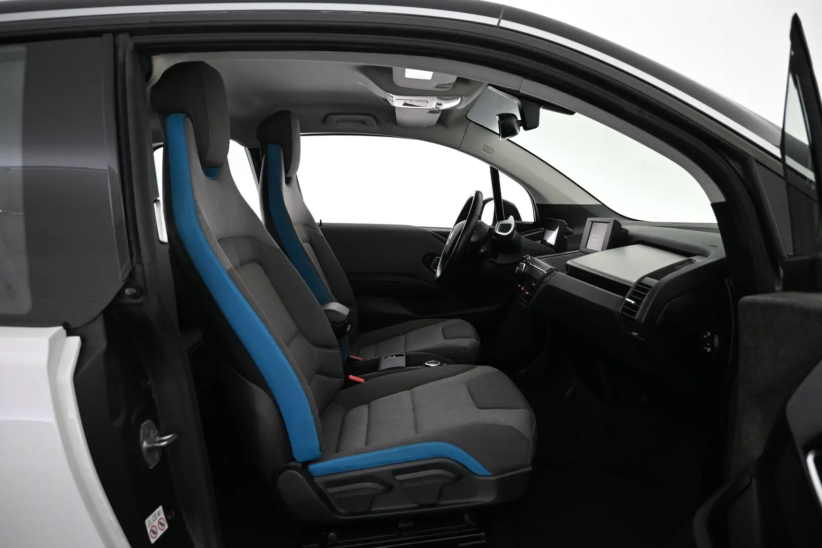 Car Image - 1Edgwpqk5KLtJBtUOZVNCU