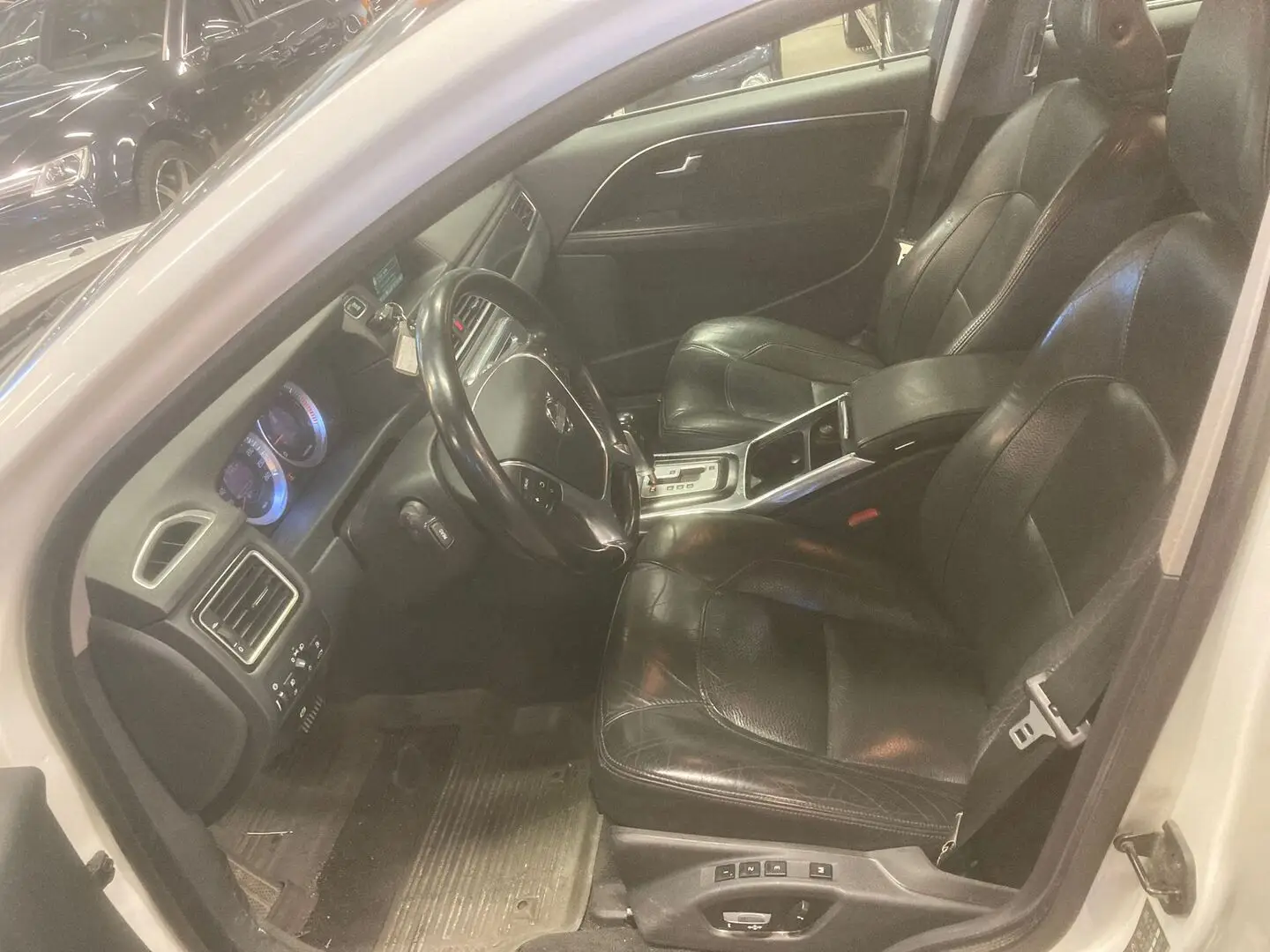 Car Image - 1Cl4qf9CL6spEaCqJBnGjU