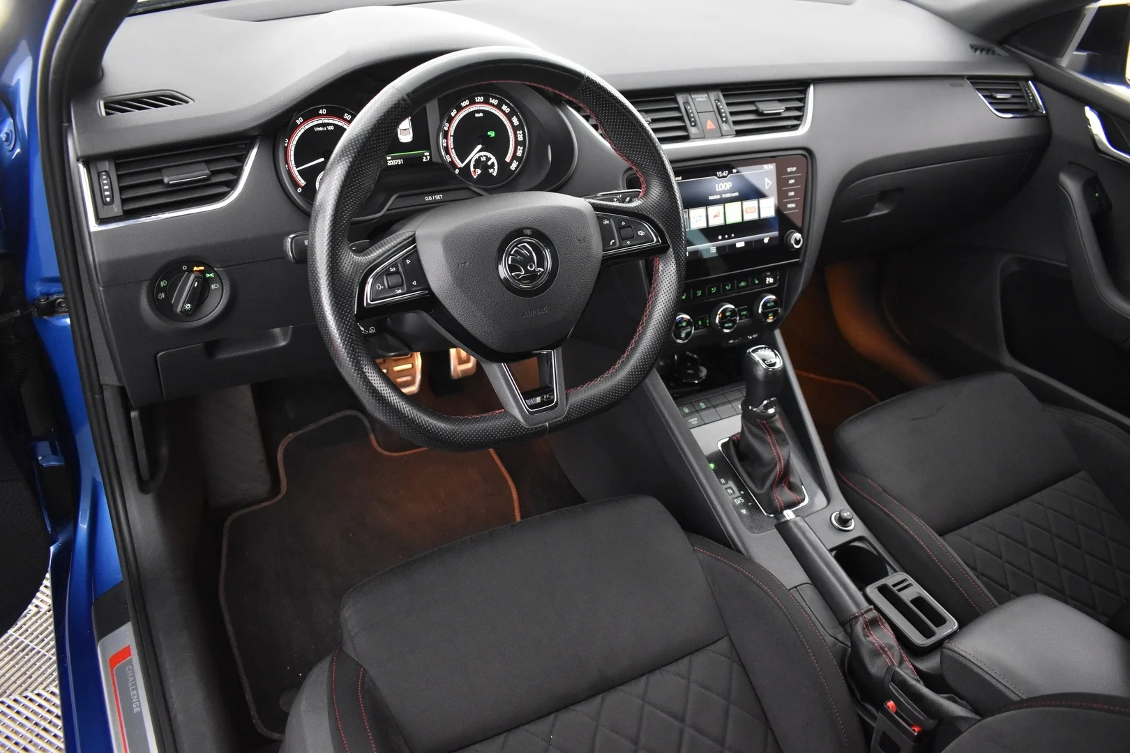 Car Image - 01HcPQiHpzxlkOs4qFN4bq