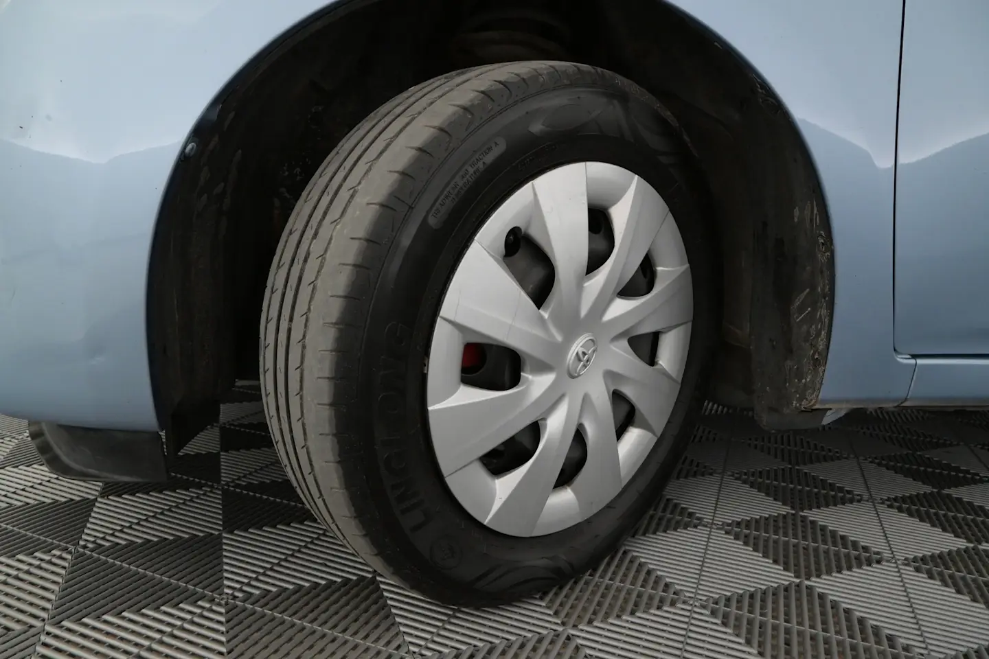 Car Image - ufHsXYI9nyt56j1JhKDlu