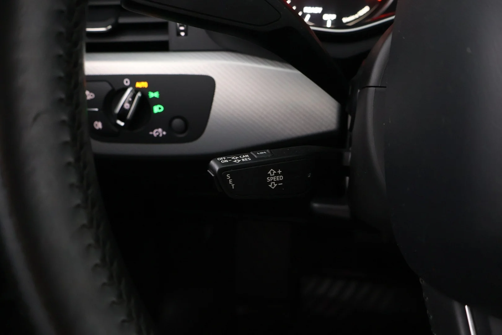 Car Image - 7DQP6AqYNImZzlDm31n17b