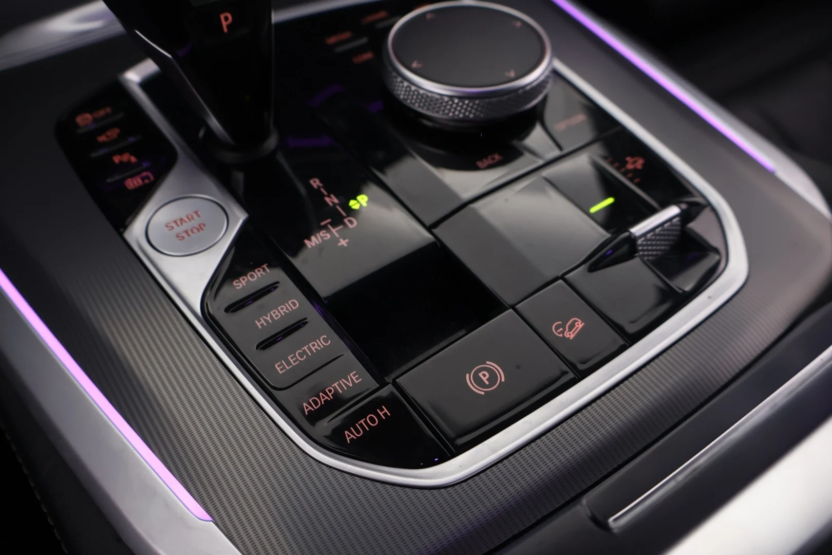 Car Image - 7385WXWHIuSPDZf1WxGXJM