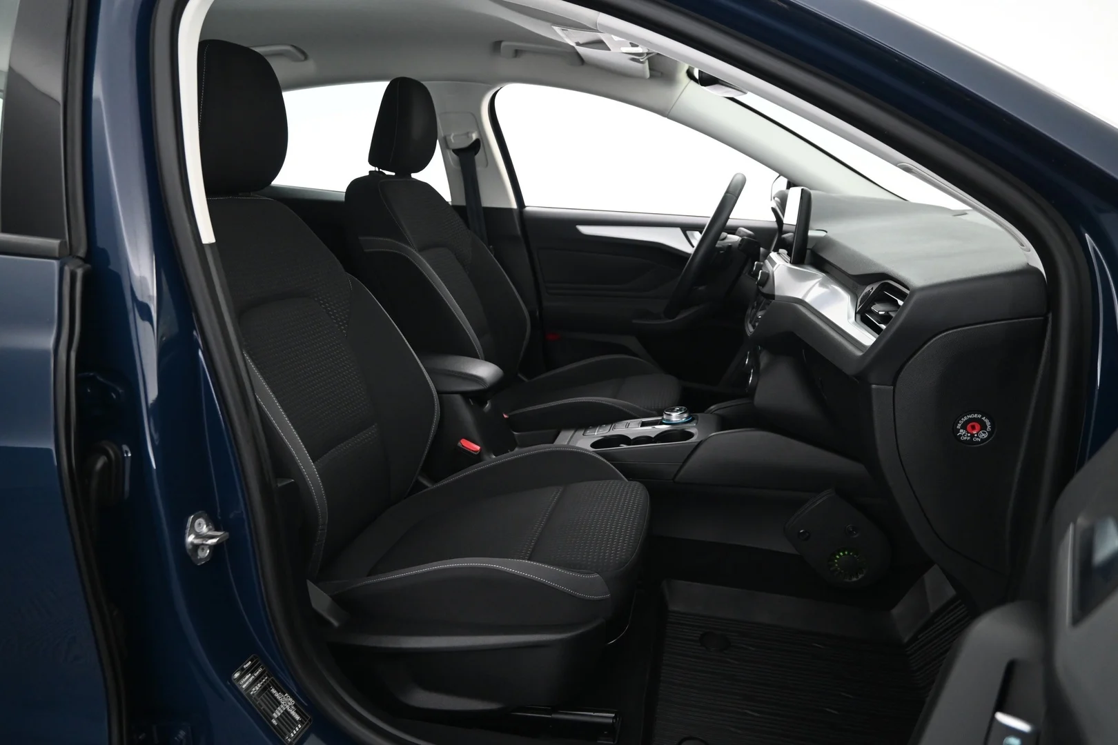 Car Image - 5MYT2tHwjeld7gb31aI5BK