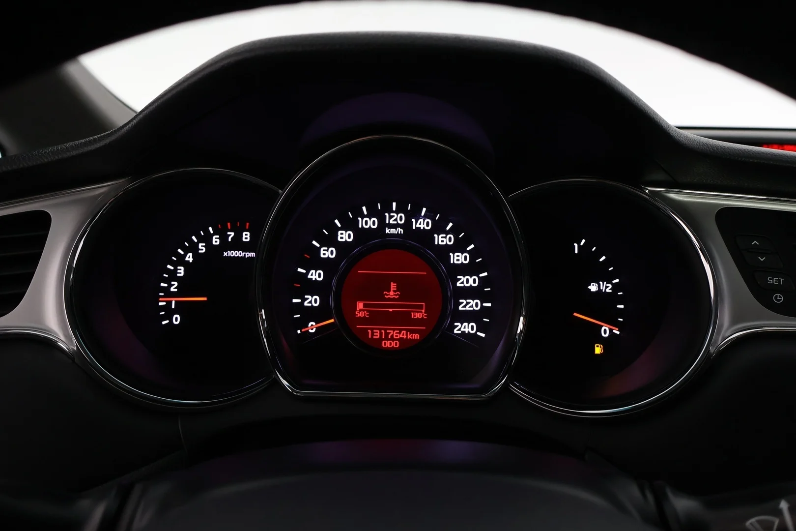 Car Image - AwDhMlsdk9SFzBPn3dLPM