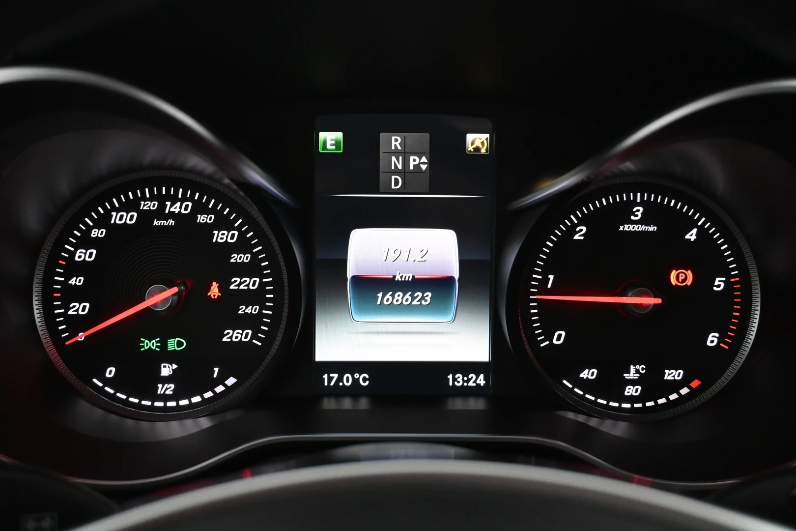 Car Image - 4p2JNSYmC5nopIULj7WLo7