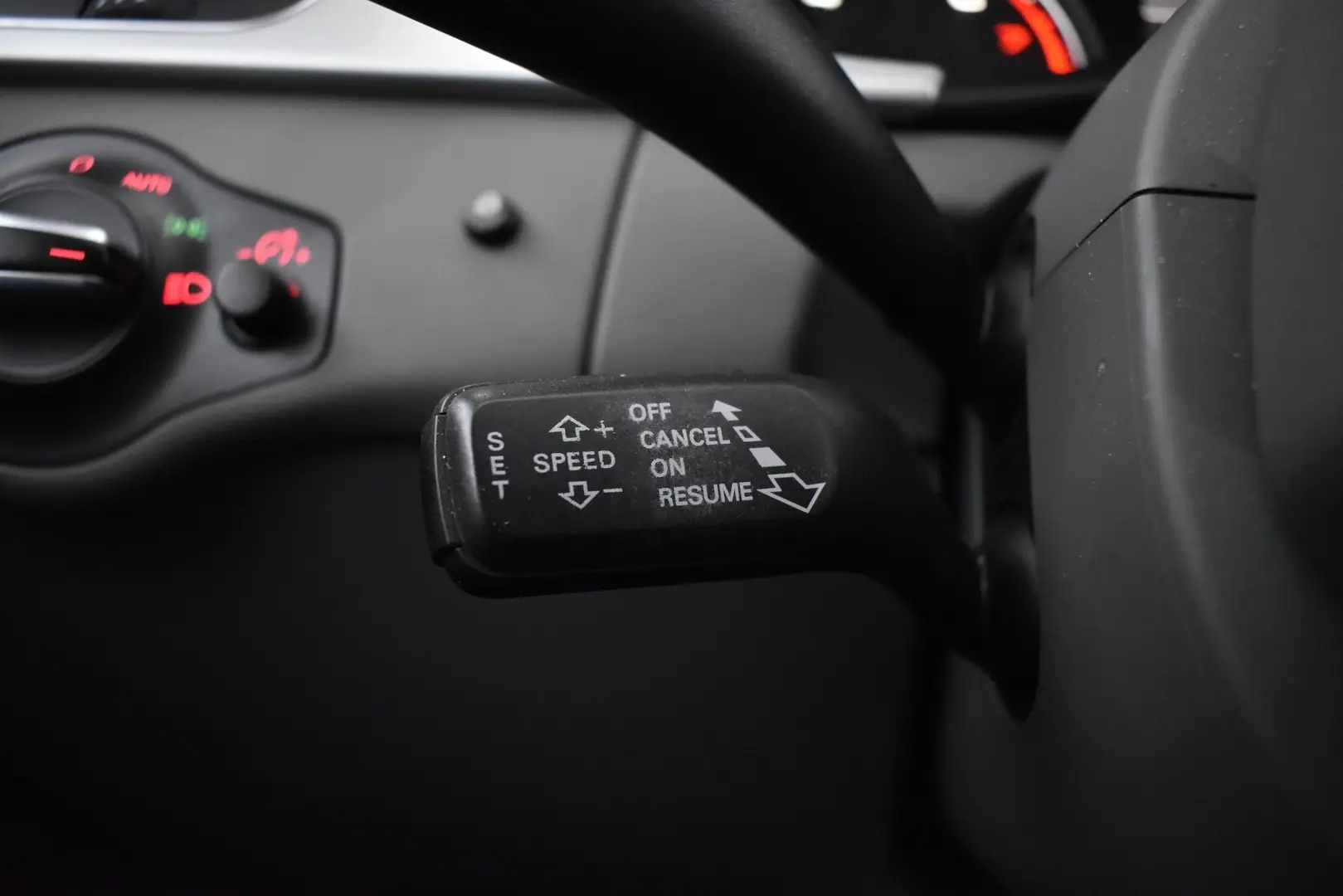 Car Image - 41VTtKyWCJndiKvQQ0riyK