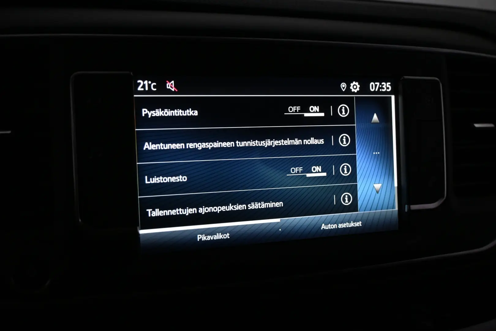 Car Image - 6AzqMn942vUC1t6ozhu42y