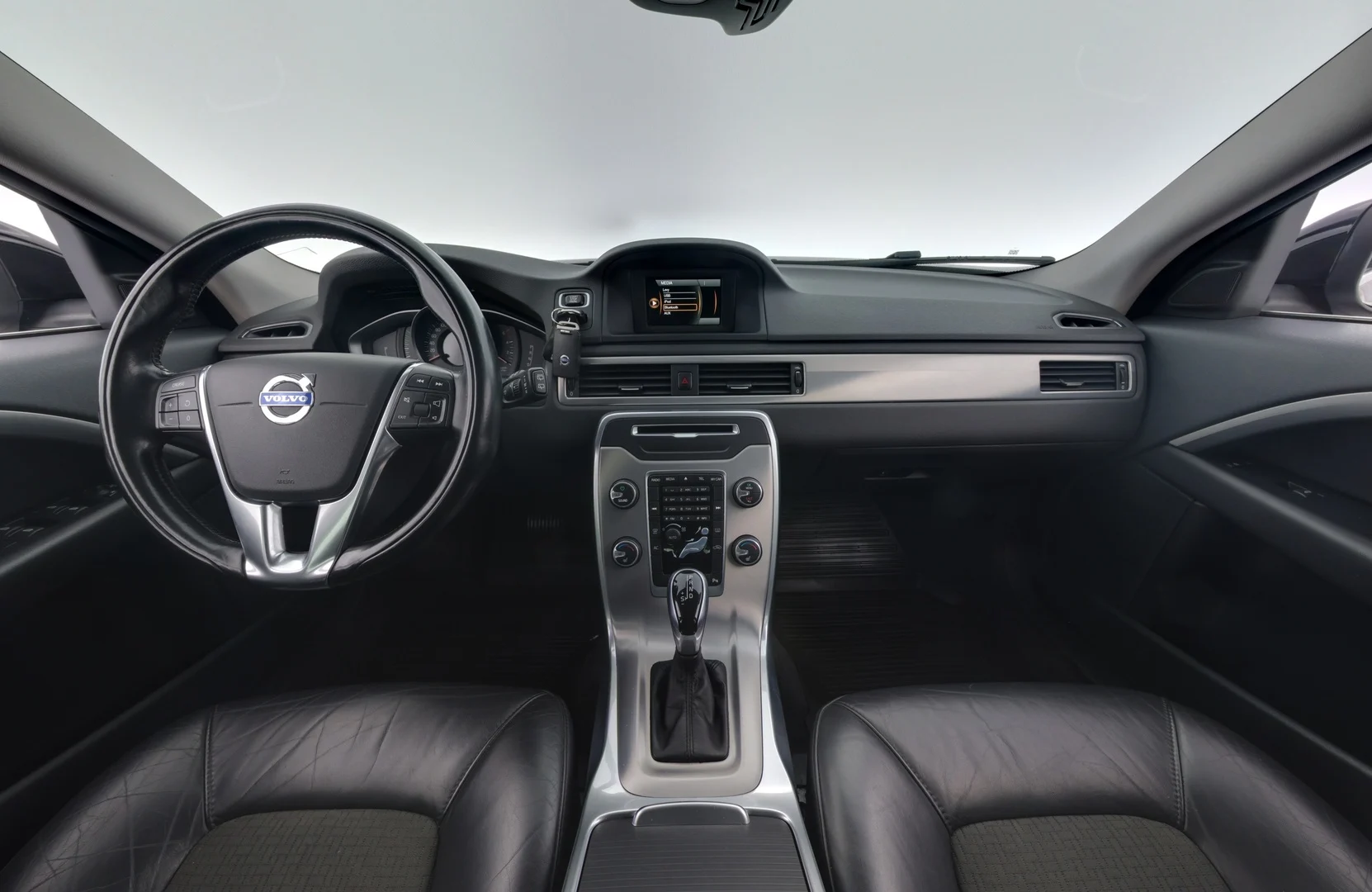 Car Image - 4Lg57iBolb09Vd9nrwFZVU