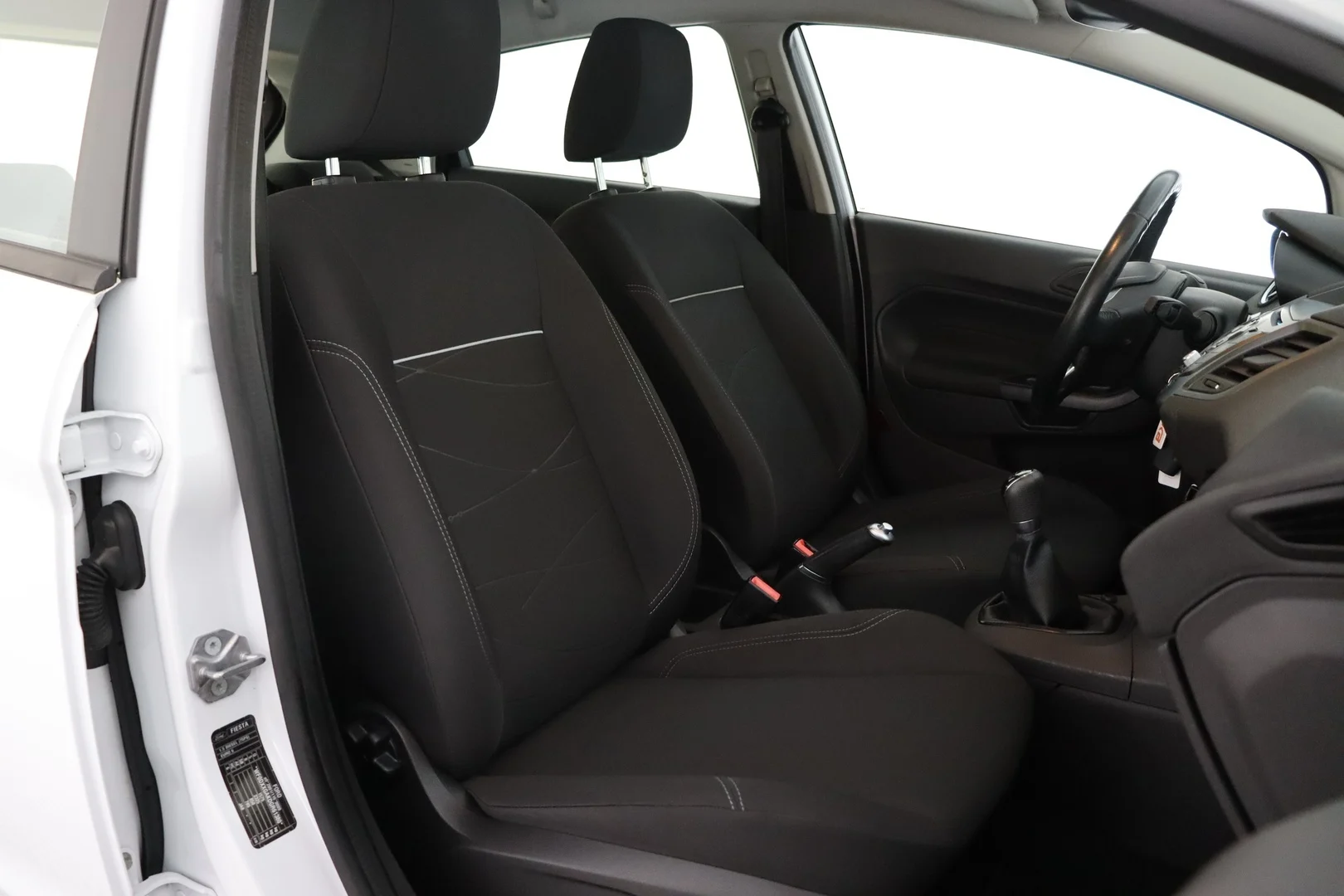 Car Image - 3Avf6ItuN3cbfmtFRVHcLL